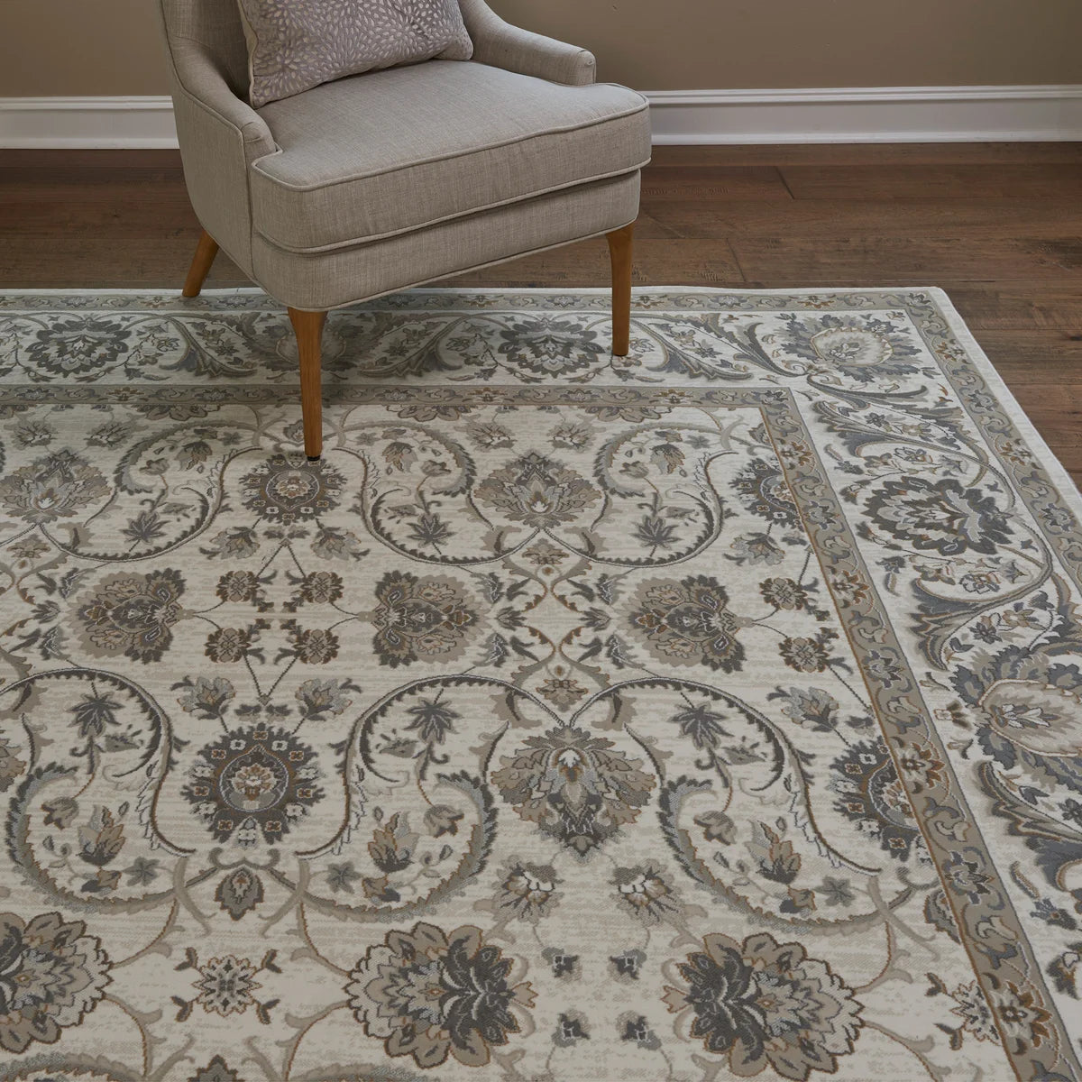 Gertmenian Thomasville Timeless Classic Aiden Indoor Area Rug, 7 ft. 10 in. x 10 ft.