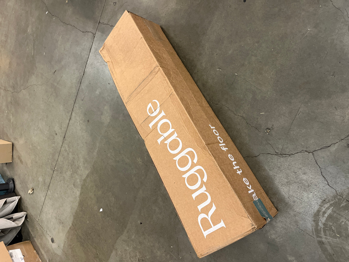 RUGGABLE 8'X10' GRAY - Retail $329