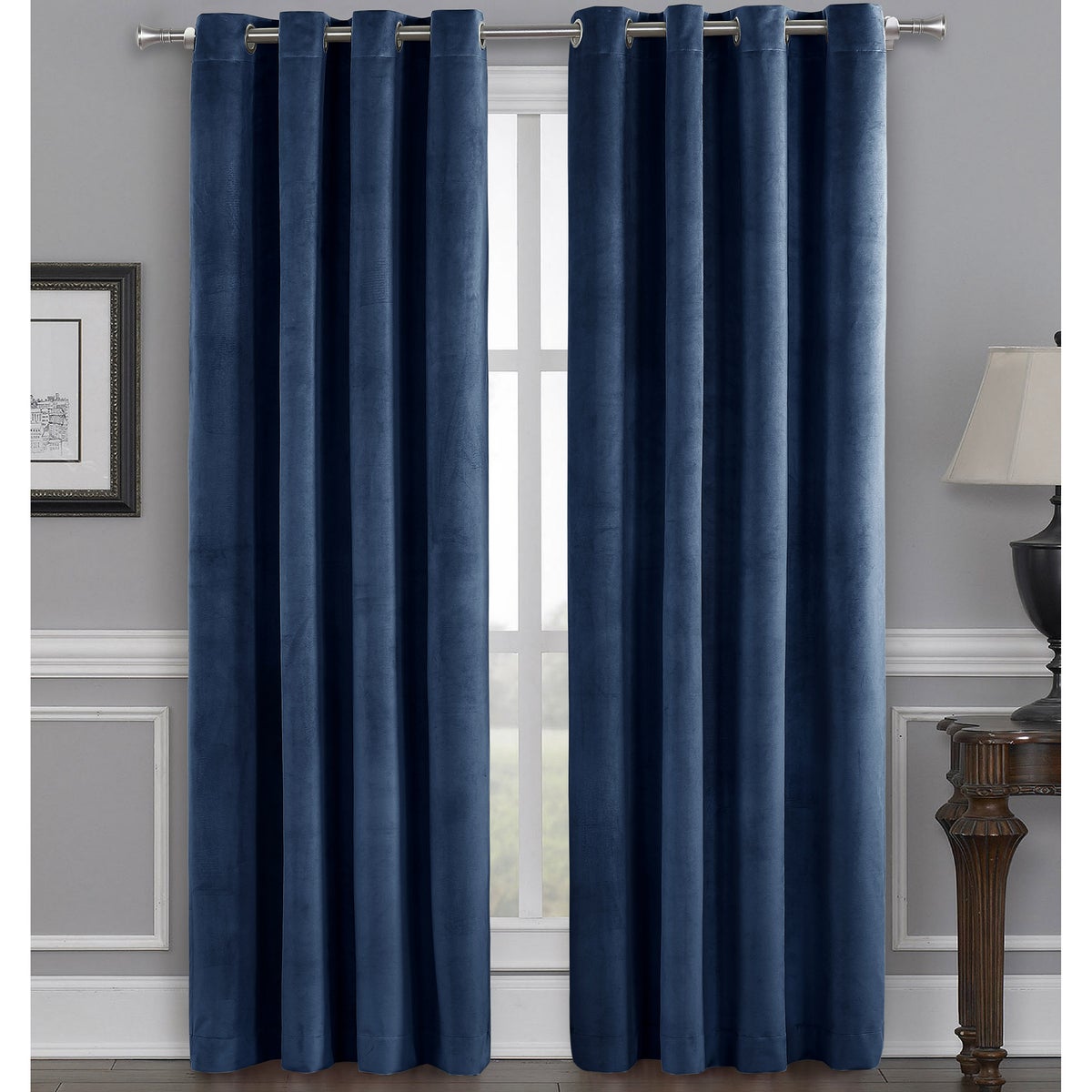 Total Blackout Velvet Window Curtain, 2-pack - Retail $44