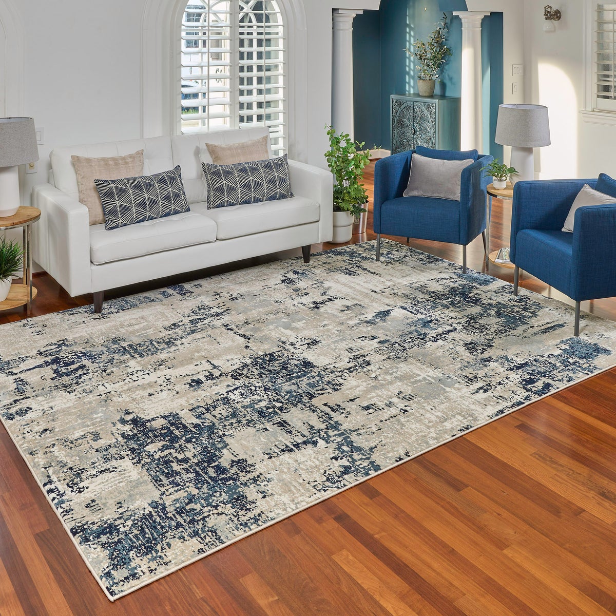 Thomasville Timeless Classic Rug Collection, Otello Blue, Rug Size: 5 ft. 3 in. x 7 ft.