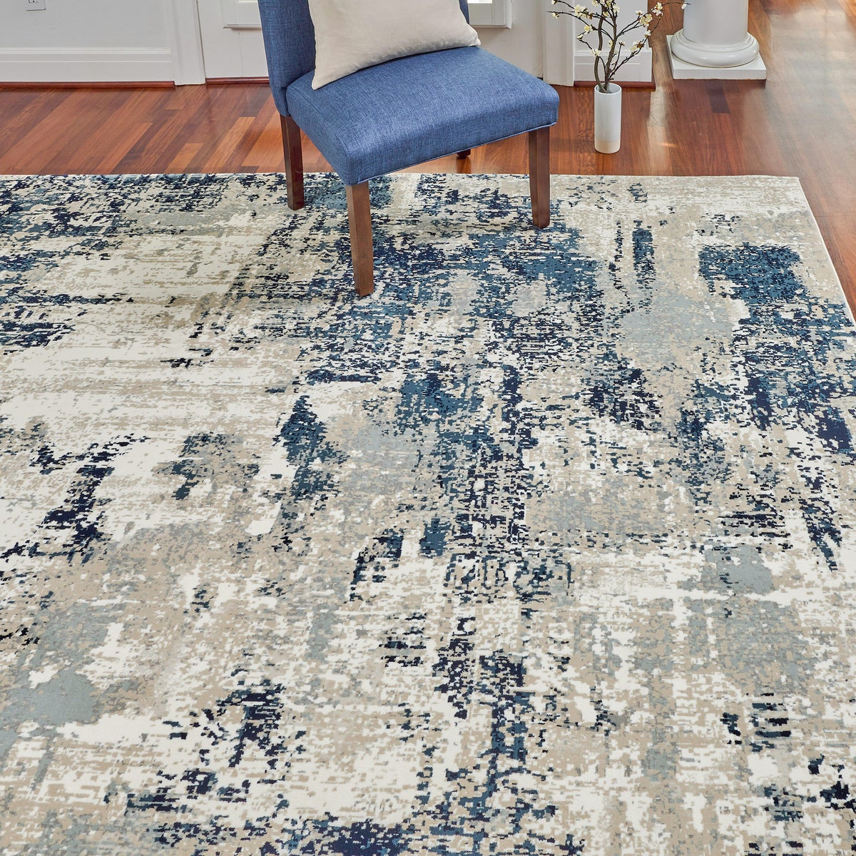 Thomasville Timeless Classic Rug Collection, Otello Blue, Rug Size: 5 ft. 3 in. x 7 ft.