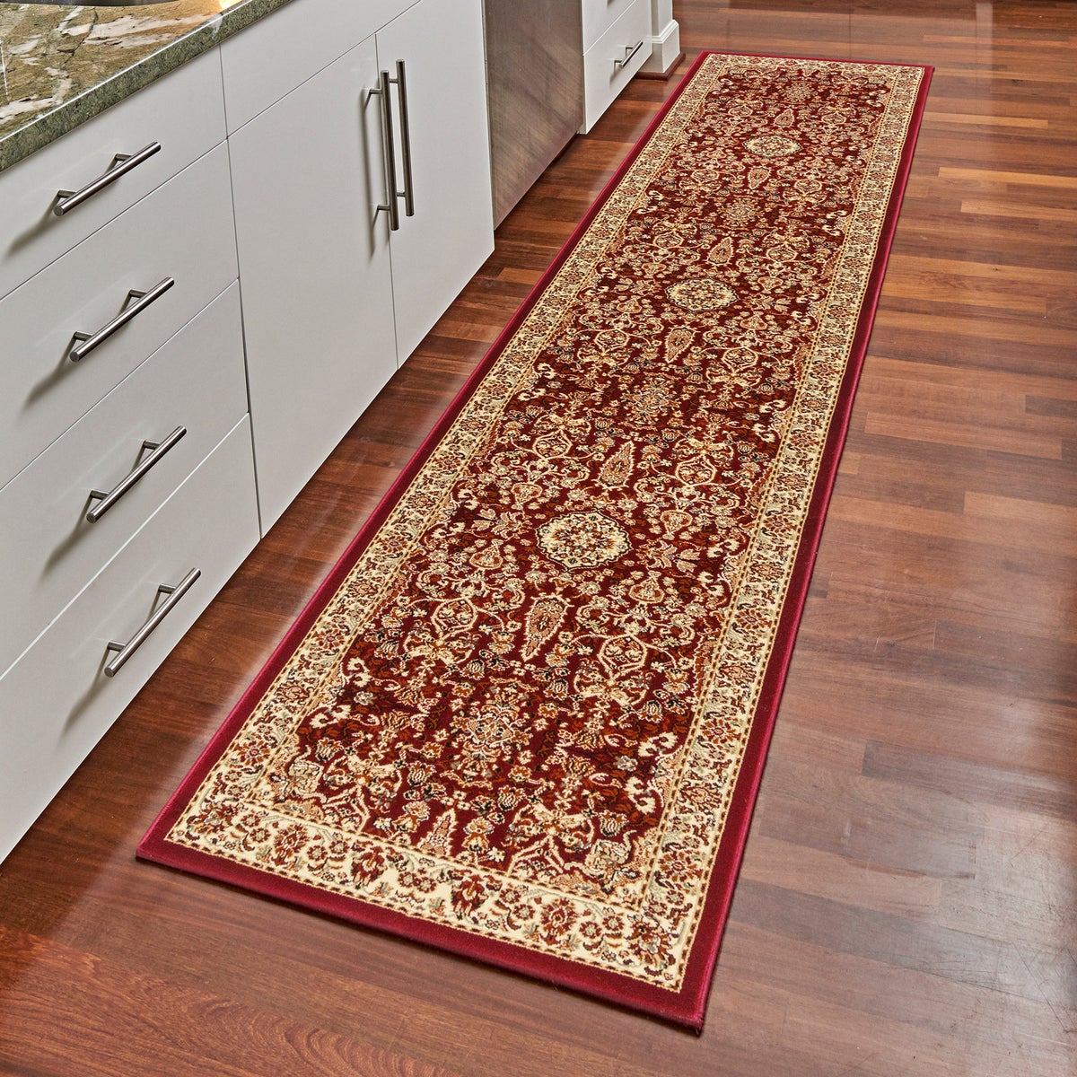 Thomasville Timeless Classic Rug Collection, Varick, 2 ft. 2 in. x 8 ft.