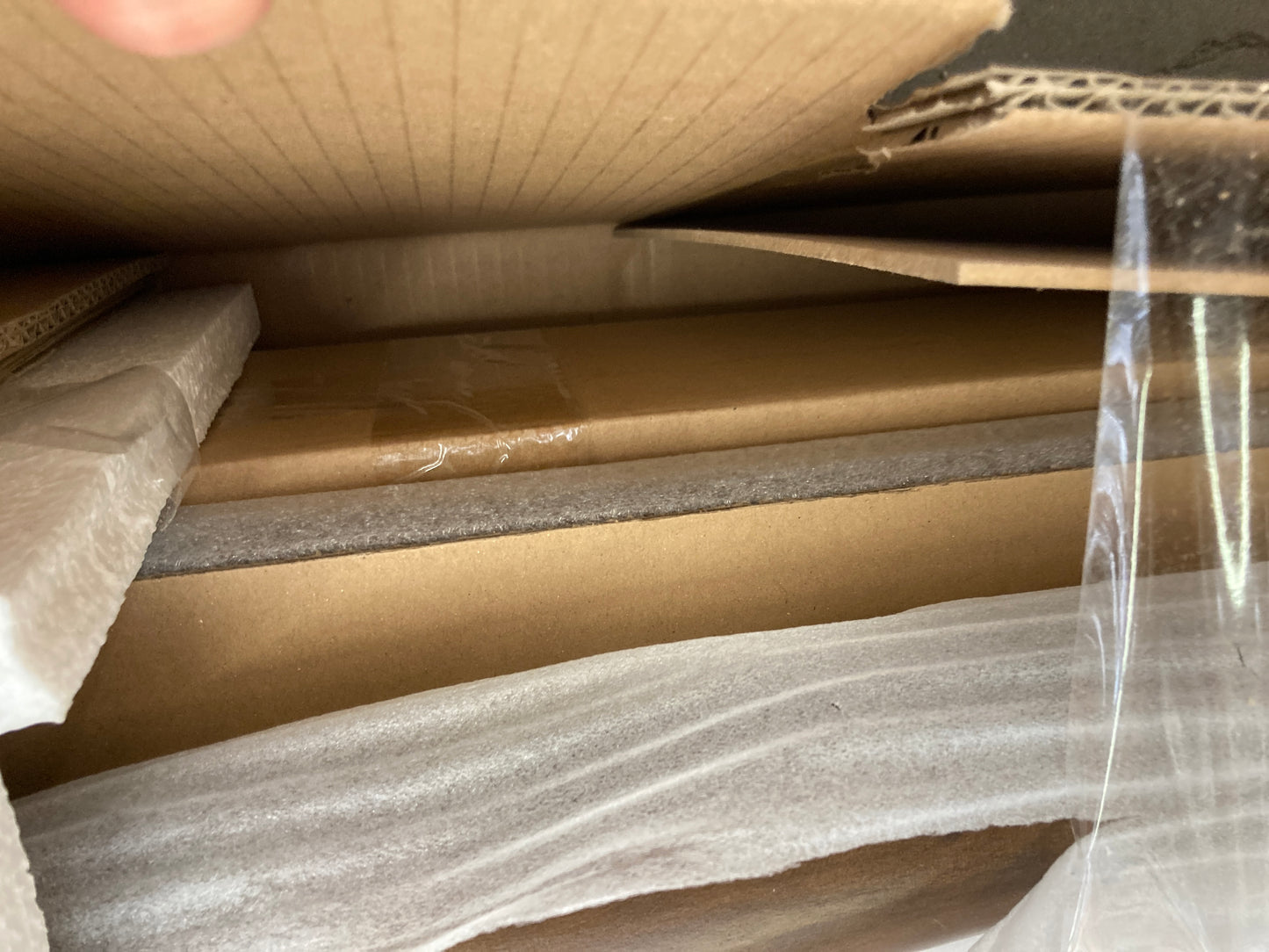 Costco - Isabel 62” Writing Desk - Retail $599 Default Title