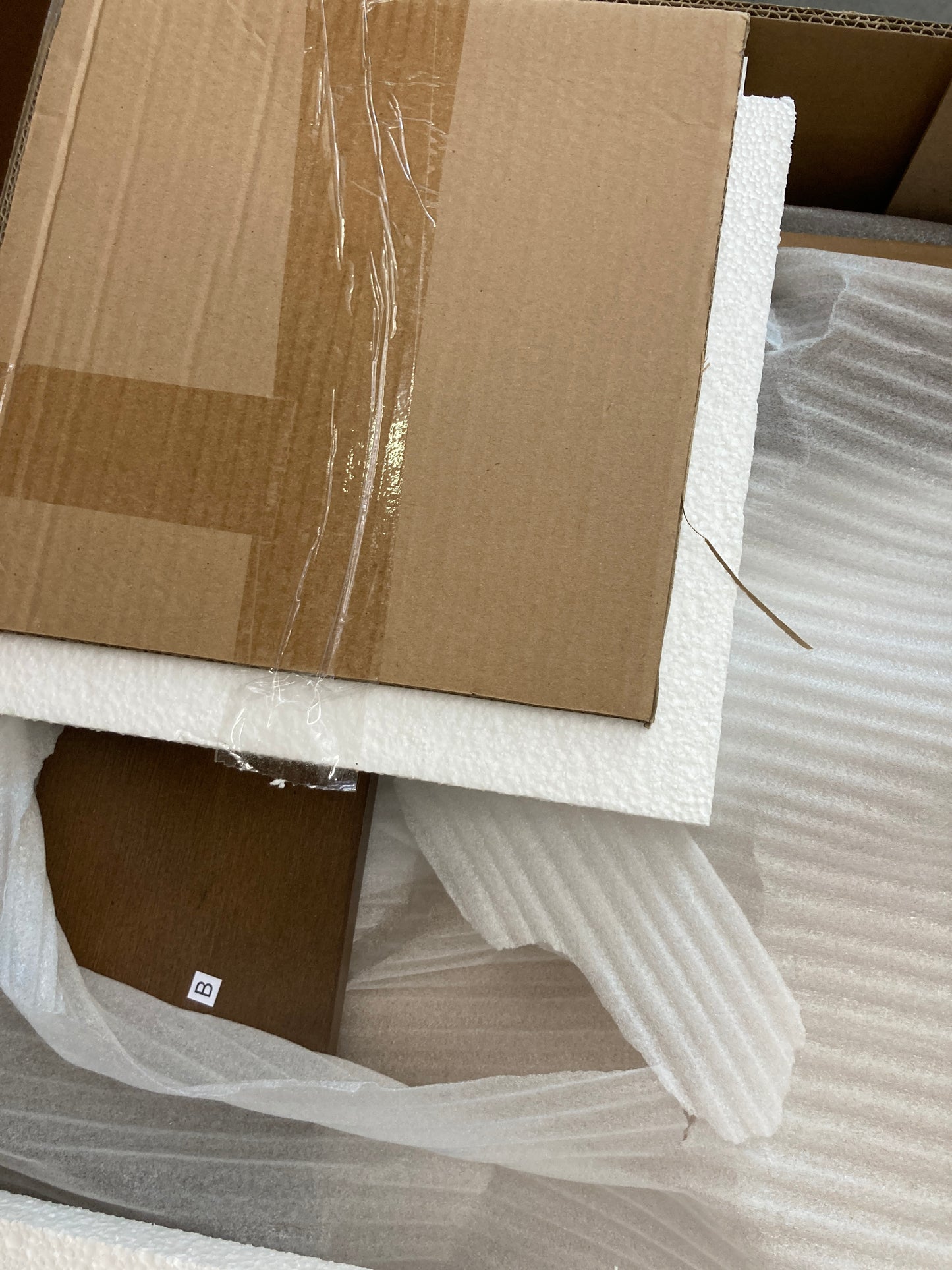 NEW In Box - Costco - Isabel 62” Writing Desk - Retail $599 Default Title