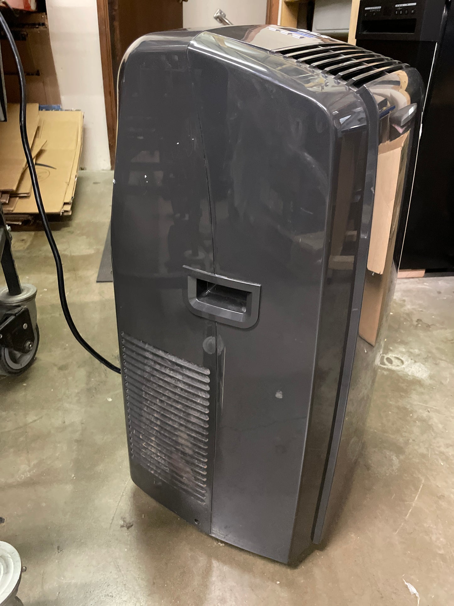 Costco Delonghi Pacan 12.5K BTU Portable AC  Model# 125HPEKC - Retail $399