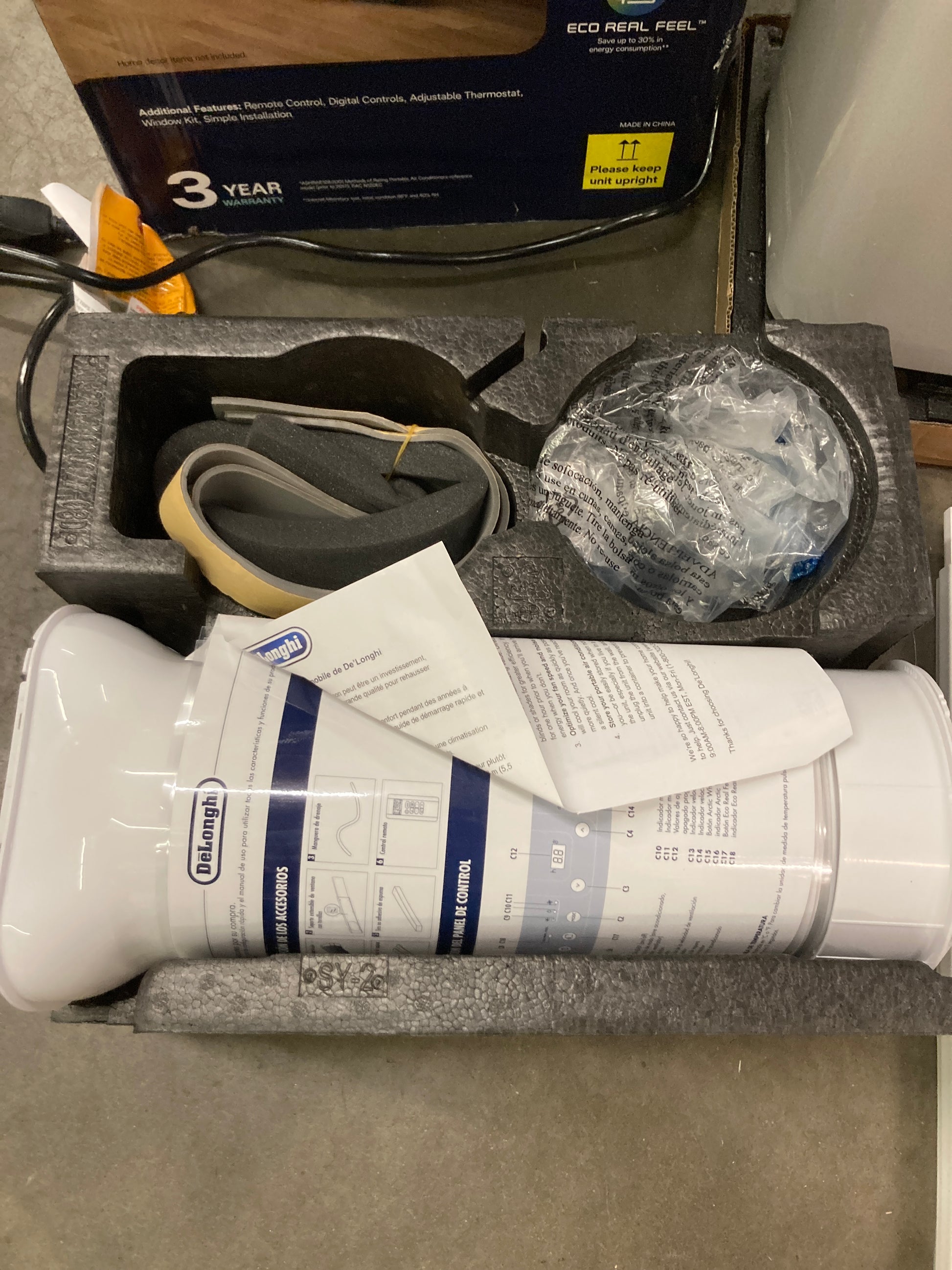 De’Longhi 3-in-1 Portable Air Conditioner - Retail $369 Default Title