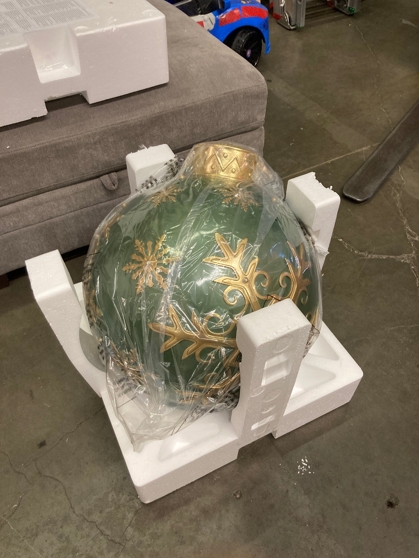 NEW - Costco - Oversized Christmas Ornament with LED lights - Retail $109 Default Title