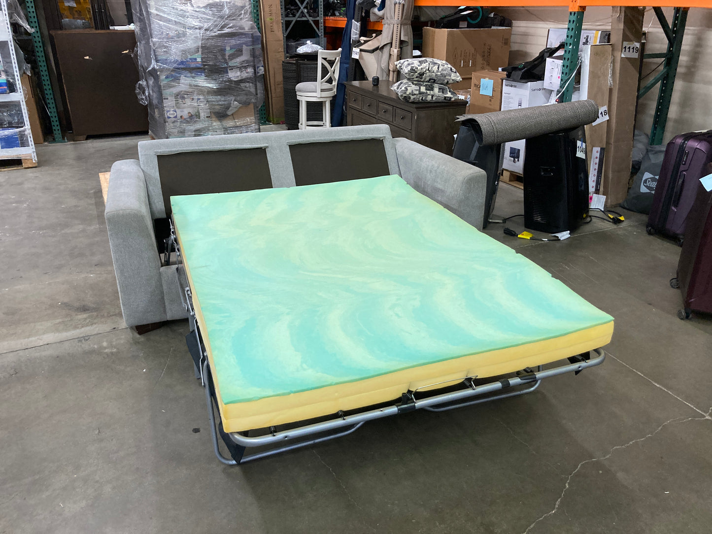 zz Costco - Hinsley Fabric Sleeper Sofa - Retail $699 Default Title