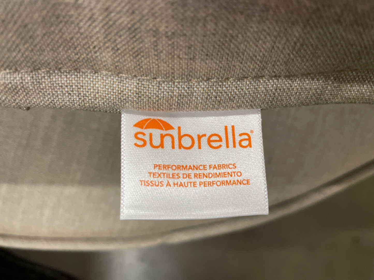 Costco - Salinger 5-piece Outdoor Patio Seating Set - Retail $1299 Default Title