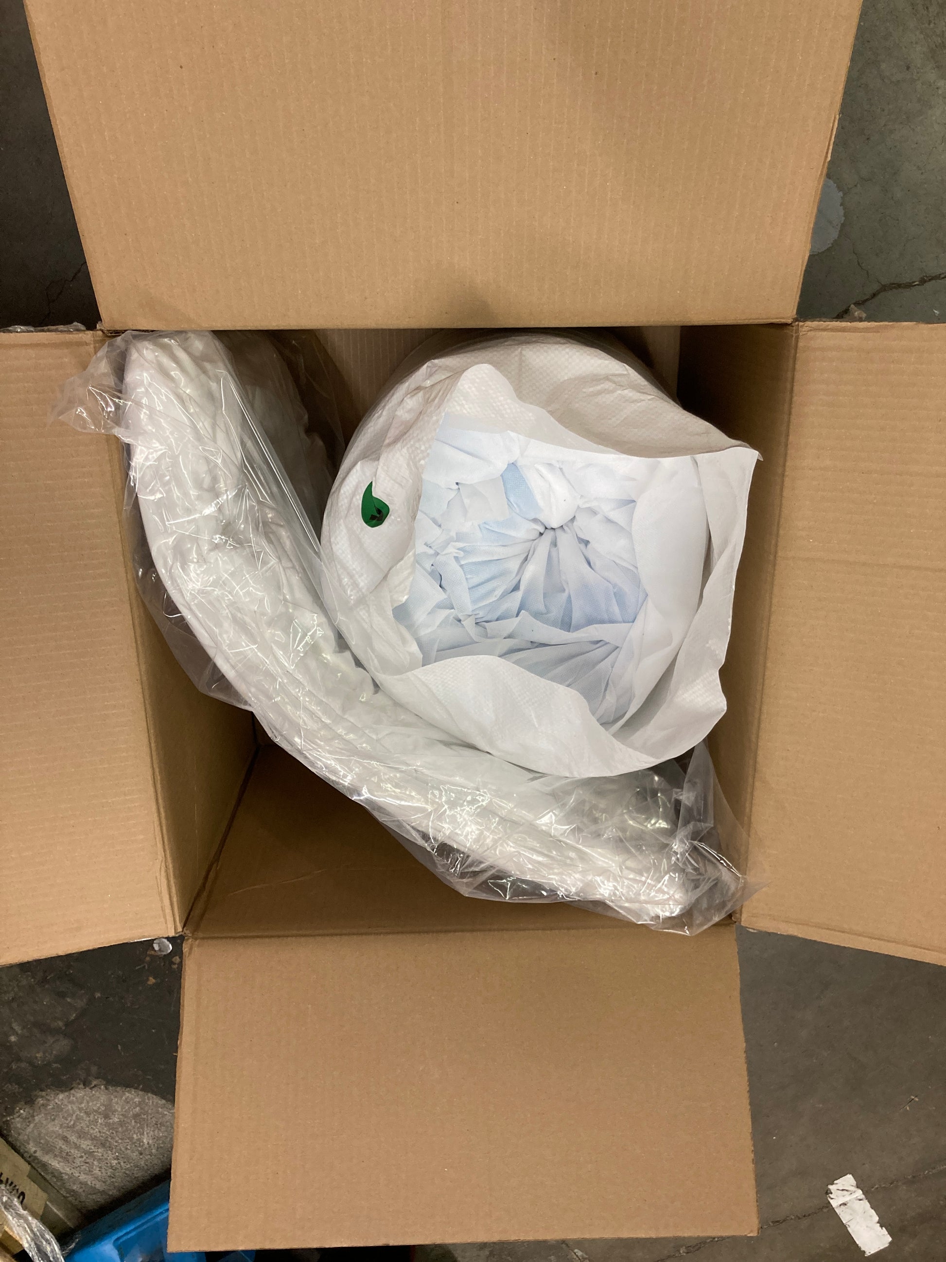 Costco - Novaform Plush Pillowtop 4” Memory Foam Mattress Topper - Retail $159 Default Title