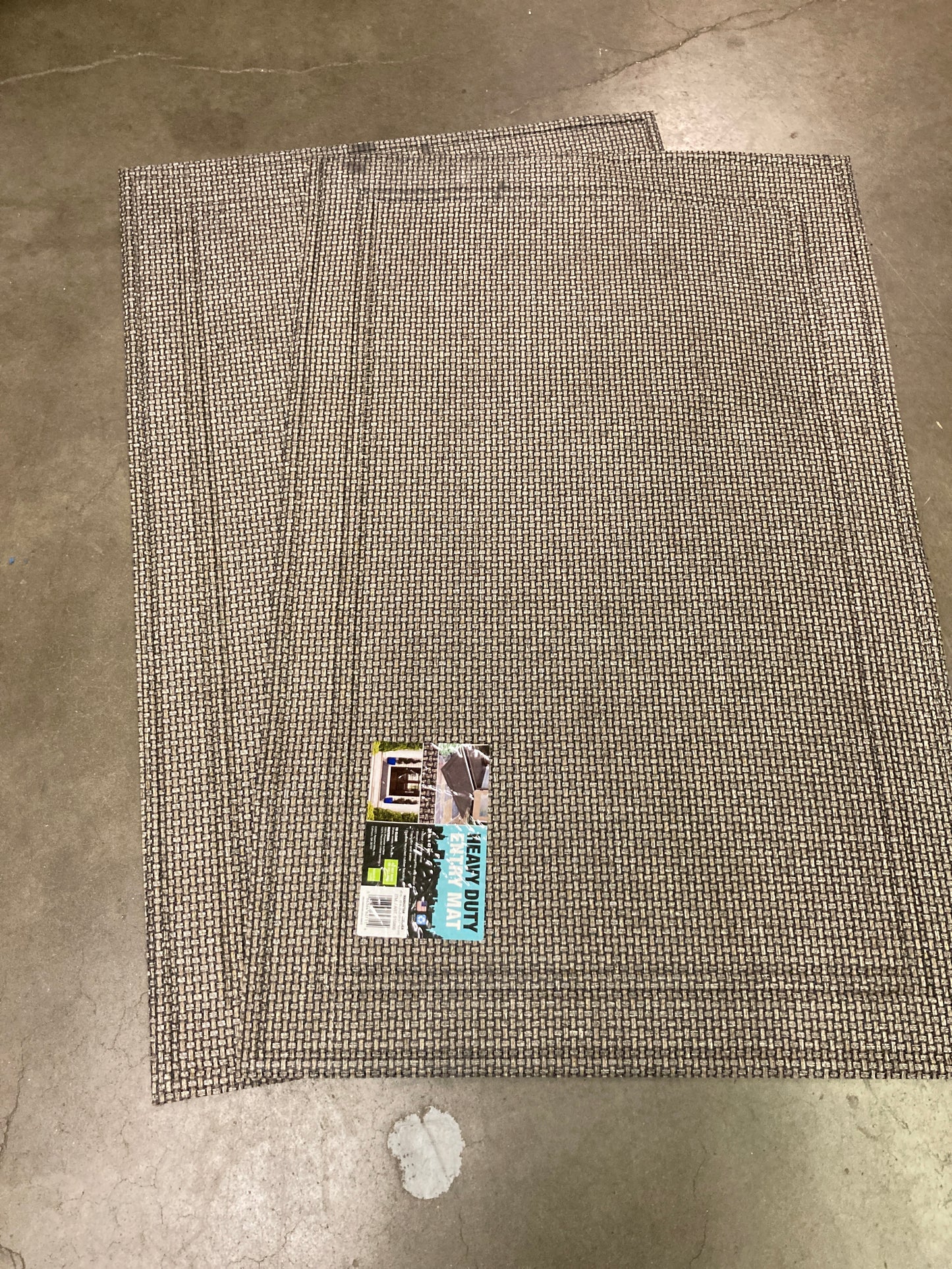 Costco - Apache Mills Manhattan Entrance Mat, Indoor/Outdoor, 30" X 47", Brown - Retail $15 Default Title