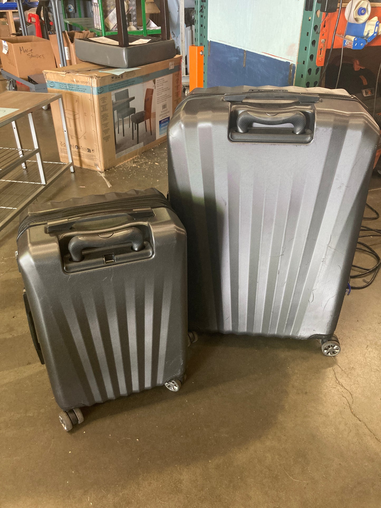 Costco - Ricardo Beverly Hills Windsor 2 Piece Luggage Set Graphite - Retail $179 Default Title