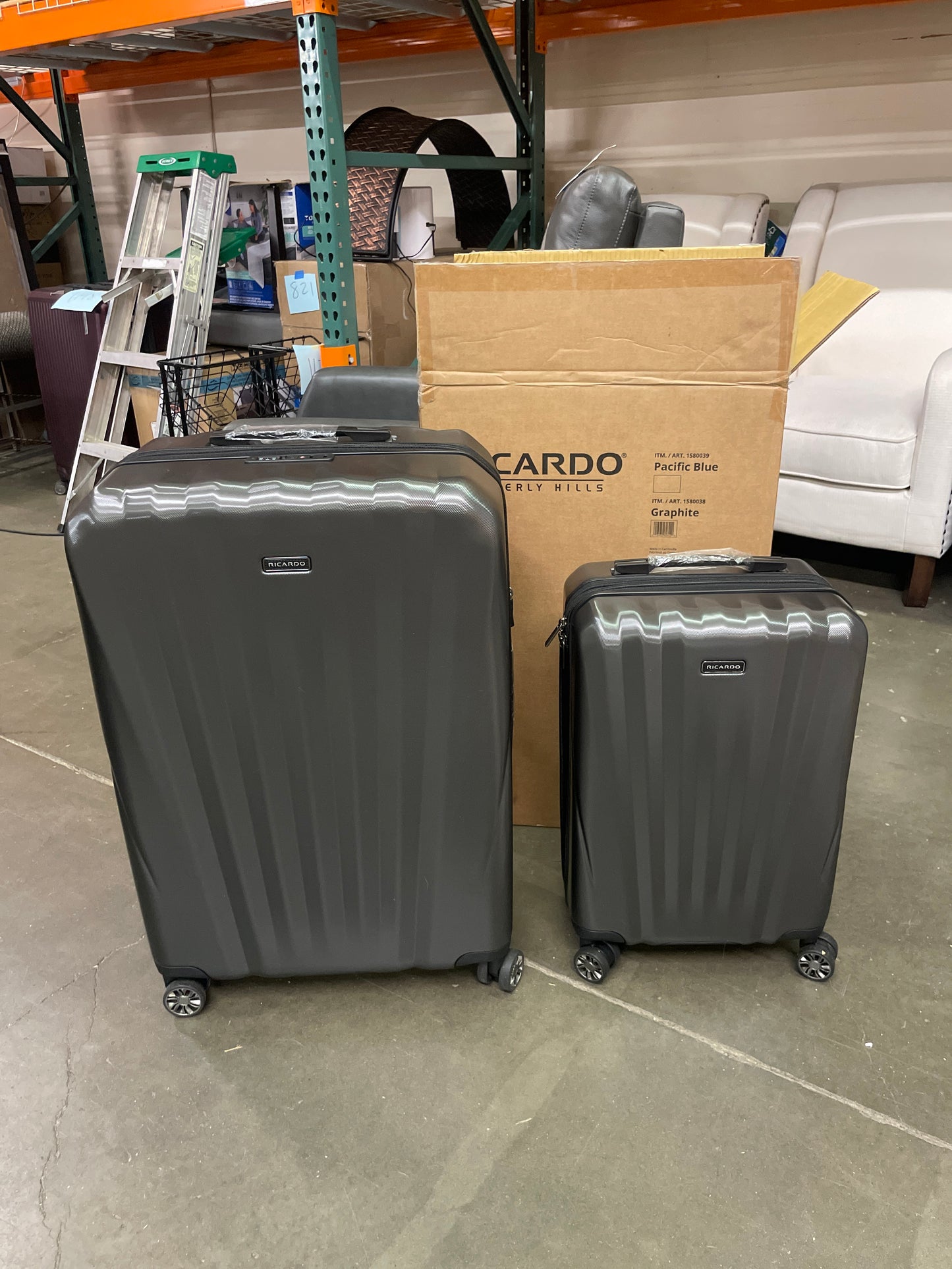 Costco - Ricardo 2-piece Hardside Luggage Set - Retail $164 Default Title