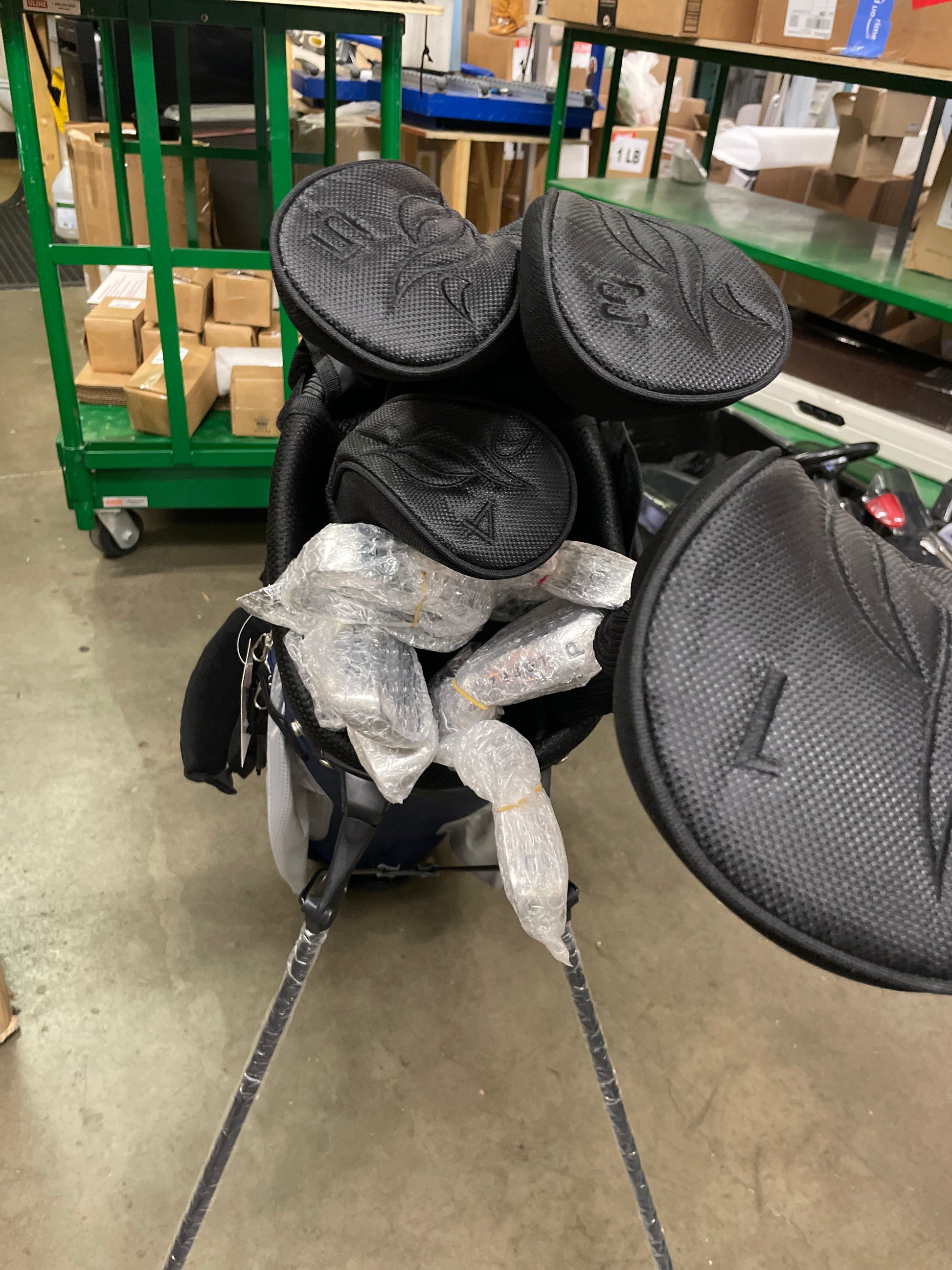 Costco - Nancy Lopez 11-piece Women's Golf Club Set with Stand Bag - Retail $449 Default Title