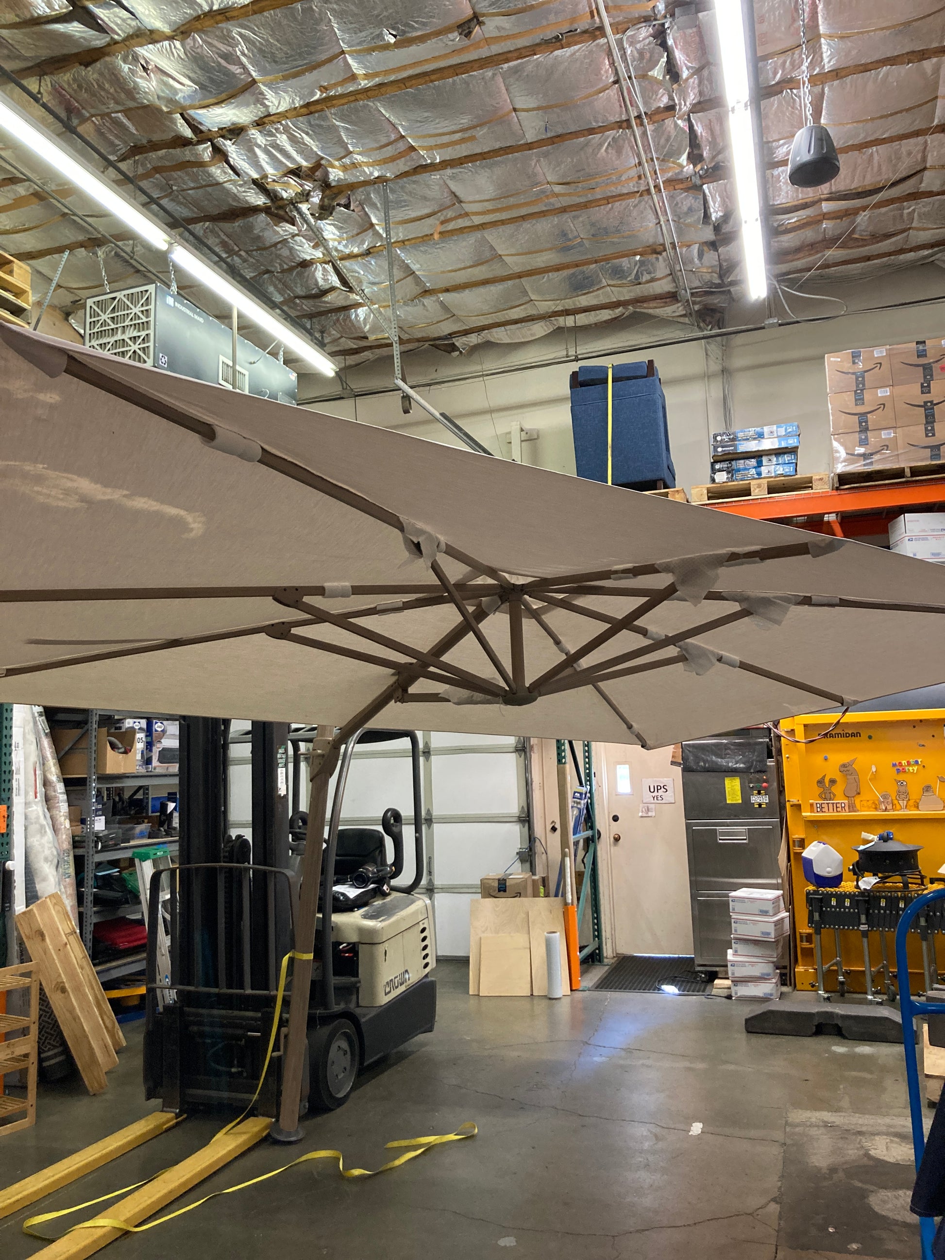 Costco - 10' x 13' Wood-Look Seasons Sentry Cantilever Umbrella - Retail $699 Default Title