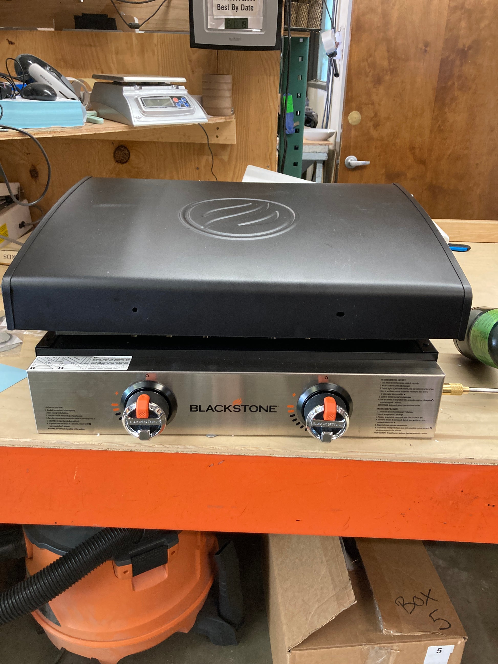 Blackstone Original 22in Griddle w/Hood and Carry Bag - retail $199 Default Title