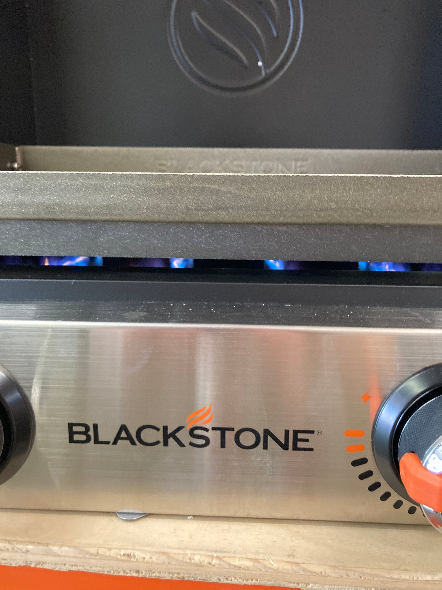 Blackstone Original 22in Griddle w/Hood and Carry Bag - retail $199 Default Title