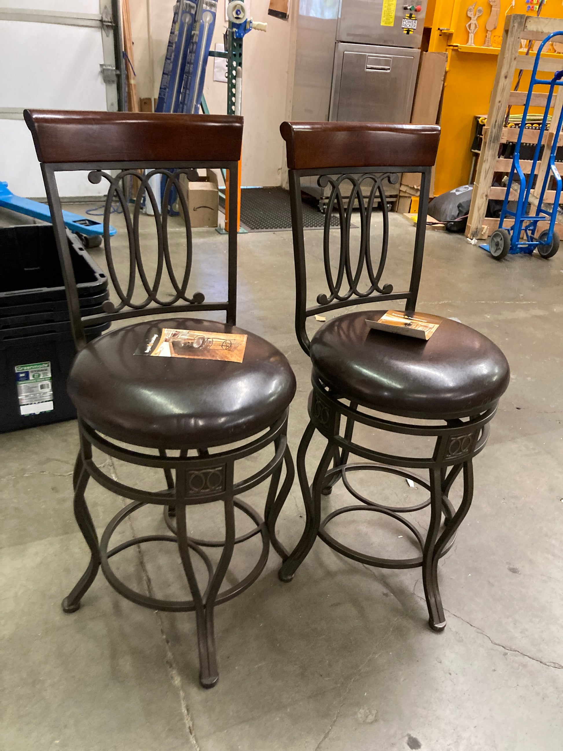 VERONA 24" COUNTER STOOL Default Title