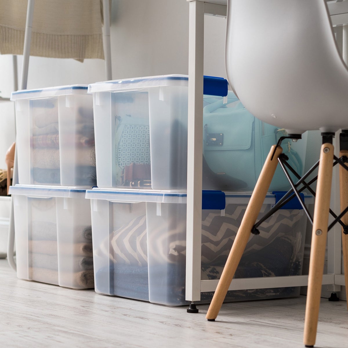 IRIS 44 Quart WeatherPro-Seal Storage Bin, 4-pack - Retail $50