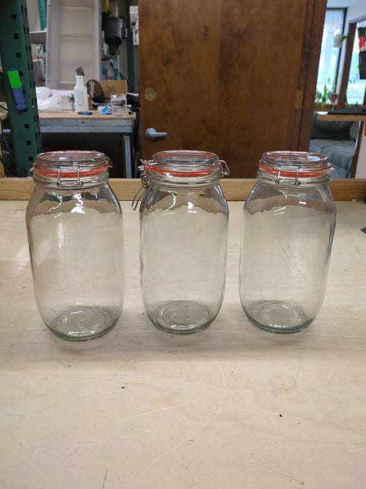 NEW - Simpli-Magic Airtight Glass Canister with Lids 78oz (Set of 3) Food Storage, 78 Ounce - Retail $28