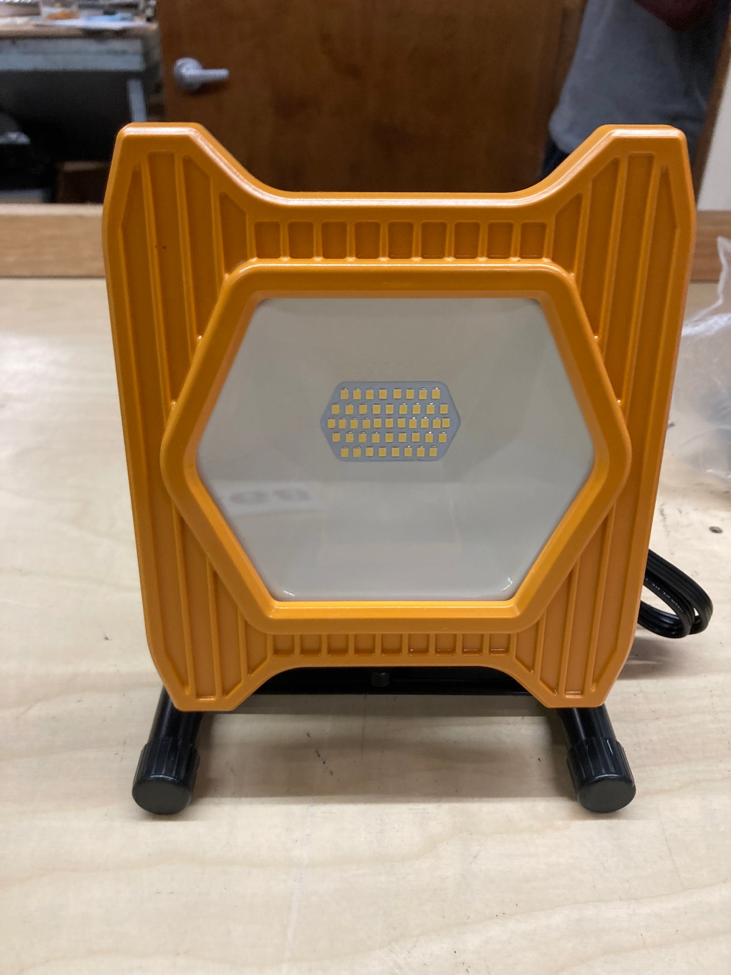 AmazonCommercial 2800LM, Super Bright LED Work Light, 120V, 28W, 5000K, Daylight, 50000H, ETL Default Title