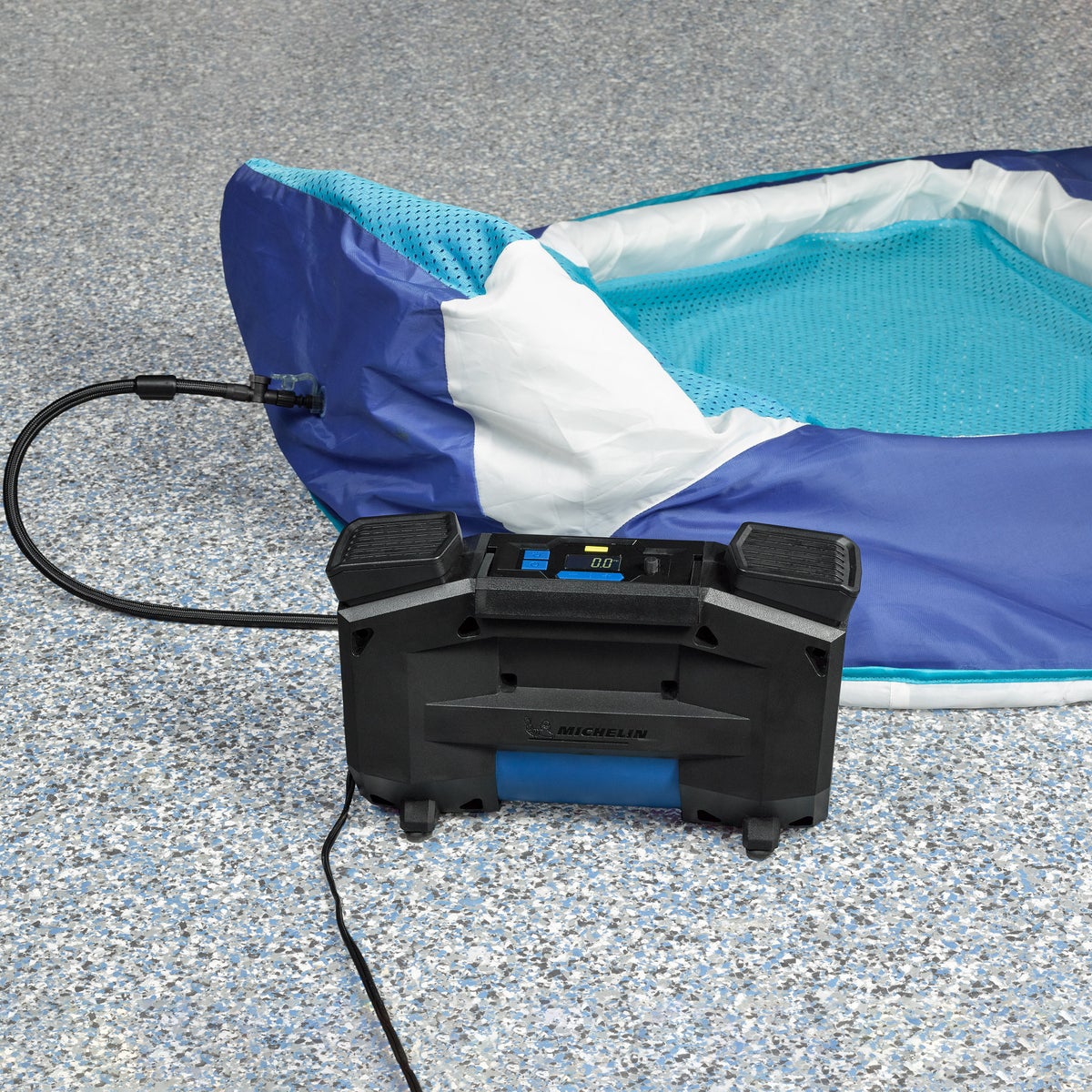 Michelin Programmable Super-Fast Double Piston Digital Tire Inflator