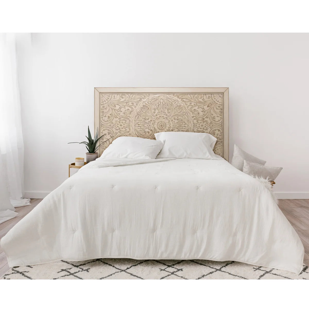 NEW - Pike & Main Boho Headboard - Retail $229
