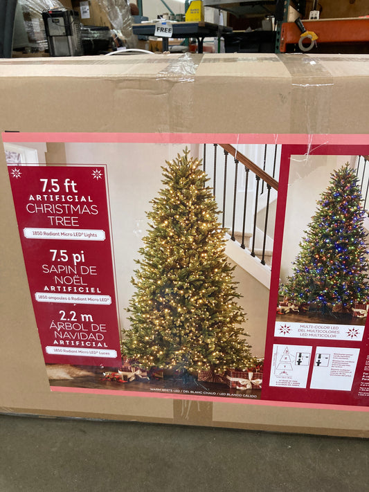 Costco - 7.5′ Pre-Lit Radiant Micro LED Artificial Christmas Tree - Retail $499 Default Title