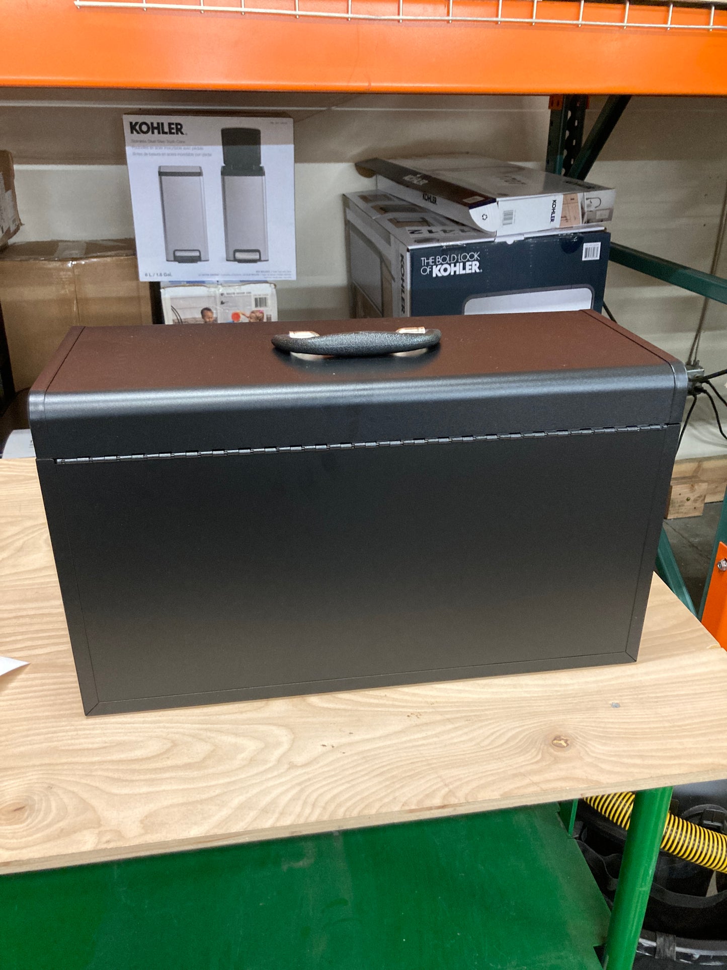 TORIN 20" TOOL BOX P=18 Default Title