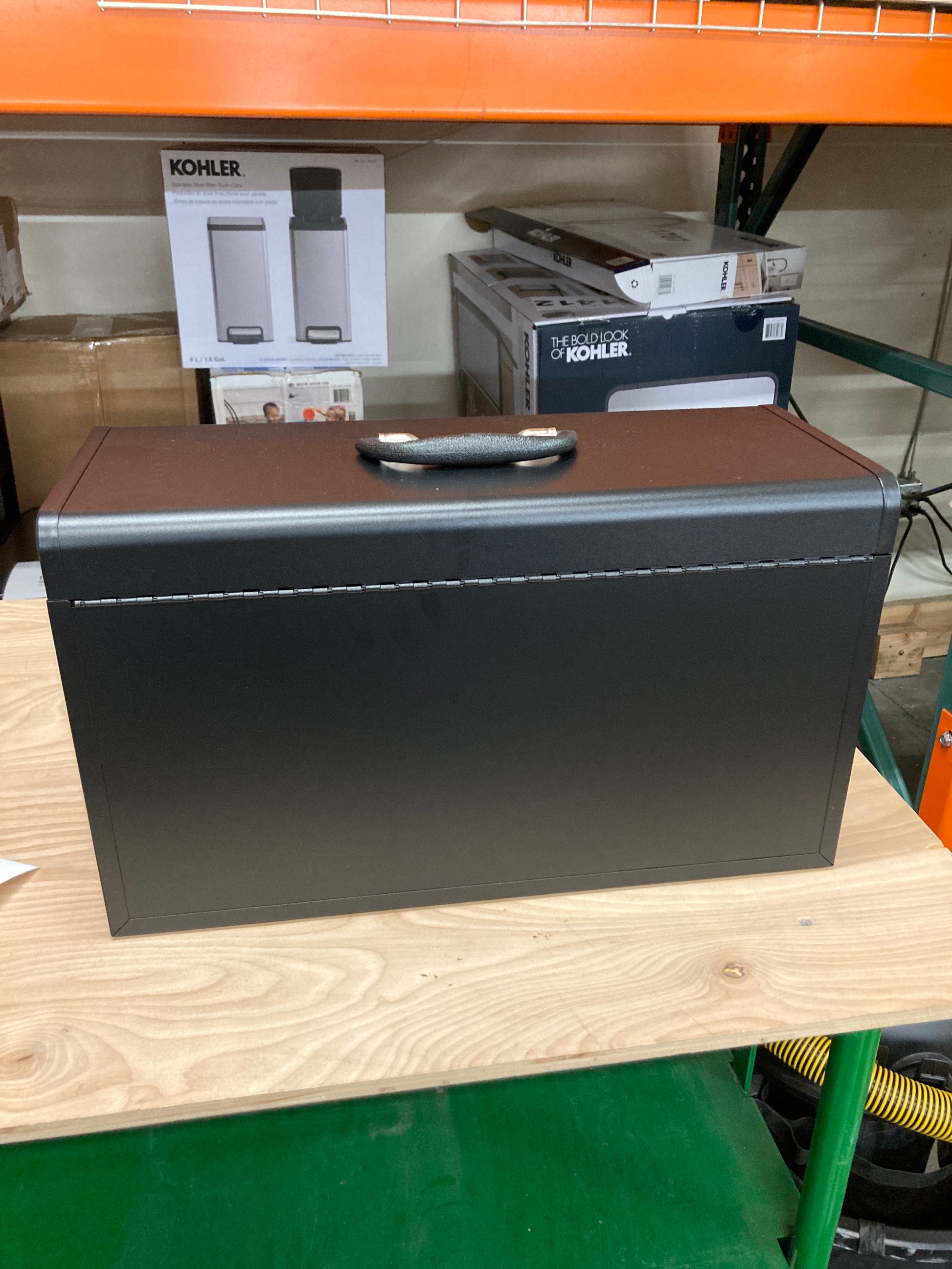 TORIN 20" TOOL BOX P=18 Default Title