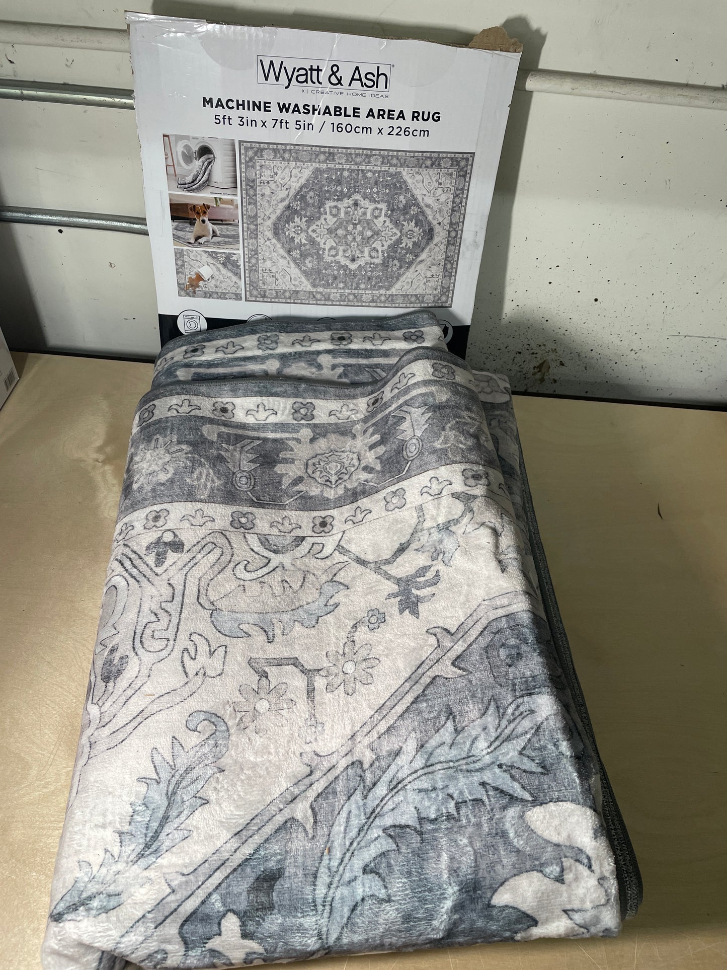 Wyatt & Ash Washable Indoor Area Rug, Darya - Retail $55