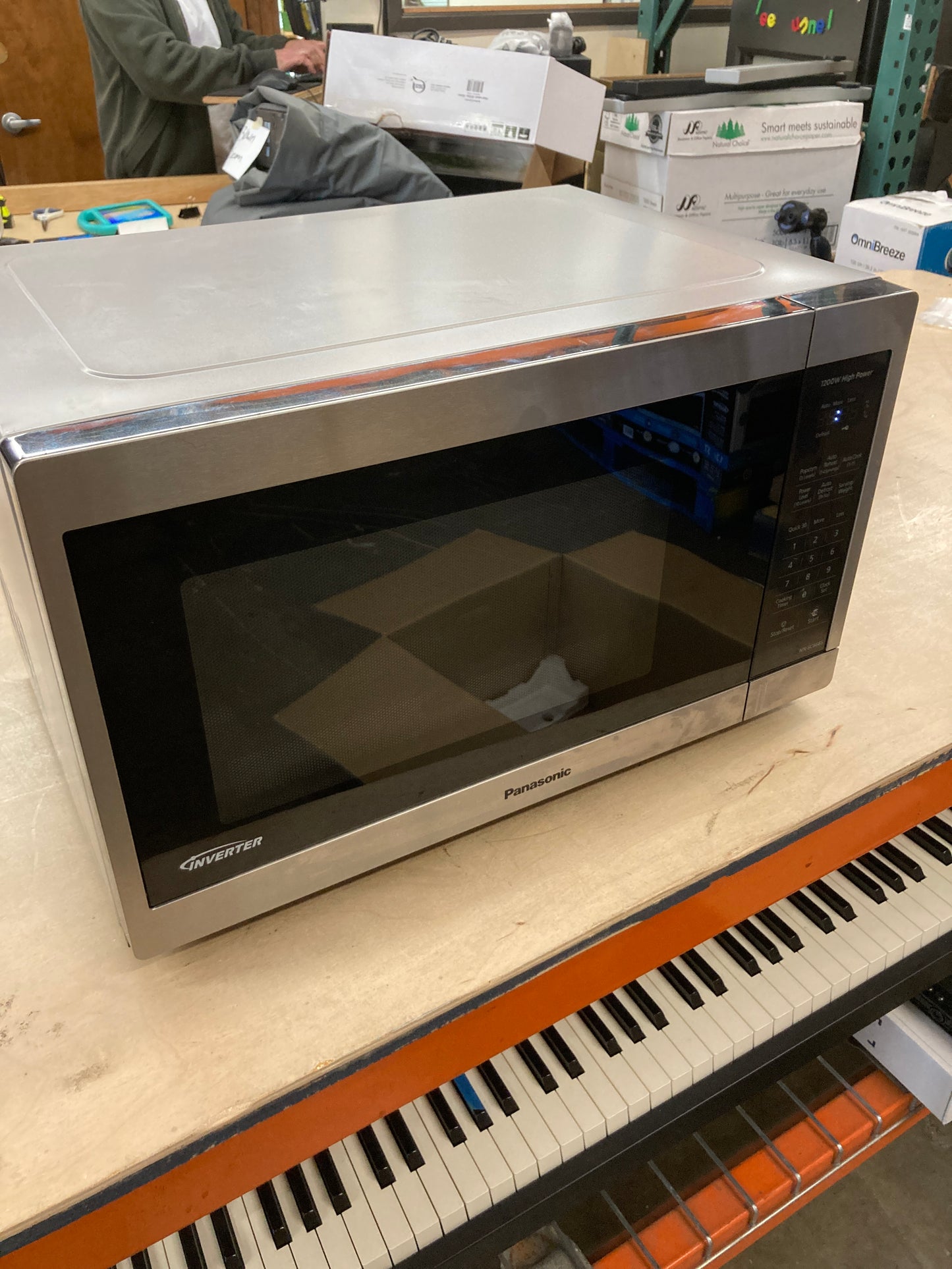 Panasonic 1.3CuFt Stainless Steel Countertop Microwave Oven NN-SC668S - Retail $149 Default Title