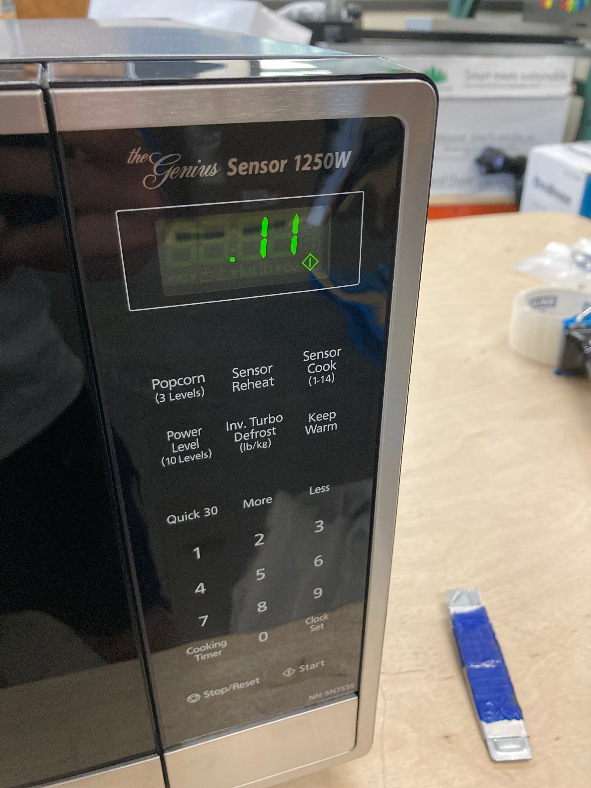 Panasonic 1.6CuFt Countertop Microwave with Genius Inverter Technology, NN-SN755S - Retail $179 Default Title