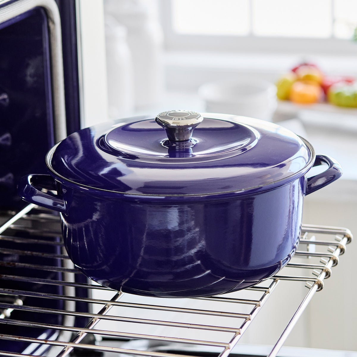 Merten & Storck 5.3qt Enameled Iron Dutch Oven