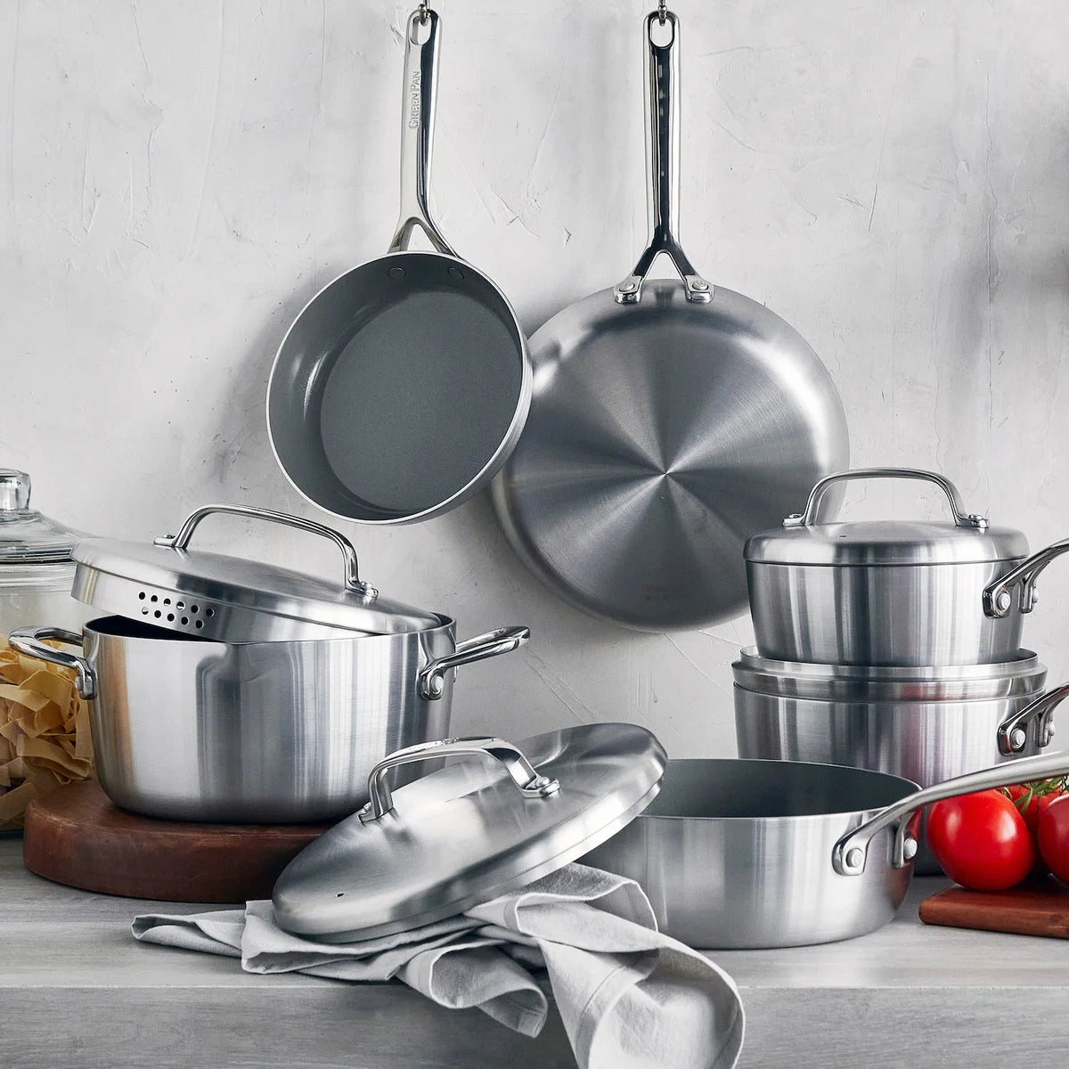 GreenPan GP5 Ceramic Non-Stick Stainless Steel 10-piece Cookware Set - Retail $379