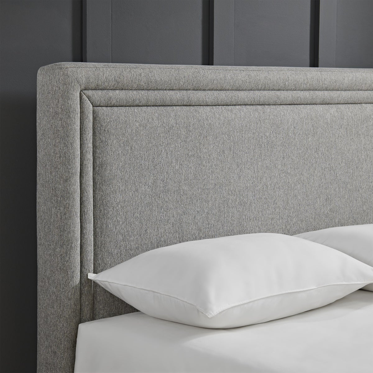 Alice Queen Upholstered Bed
