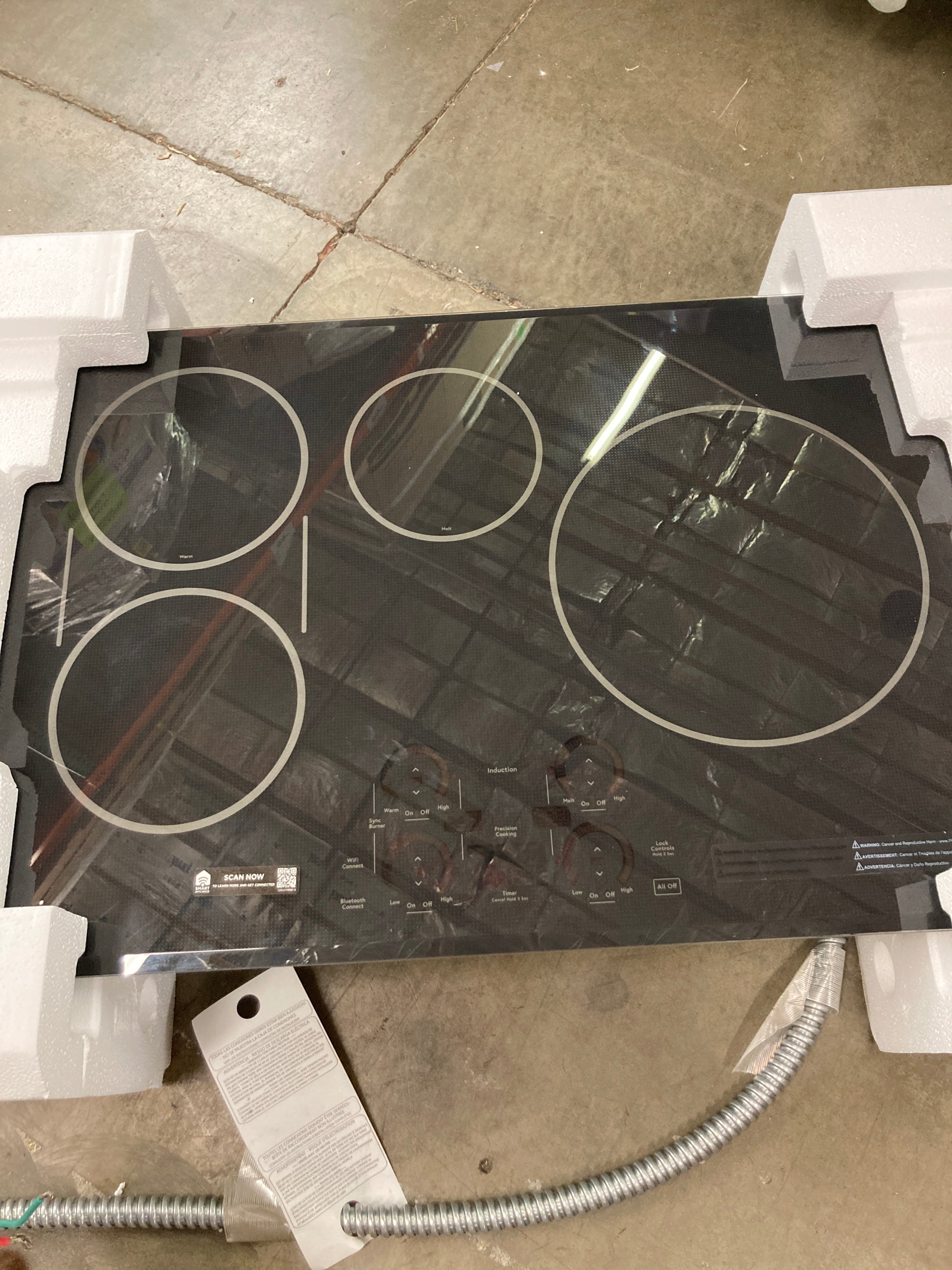 GE Café 30" Built-In Touch Control Induction Cooktop - Model CHP90301TBB - Retail $2449 Default Title