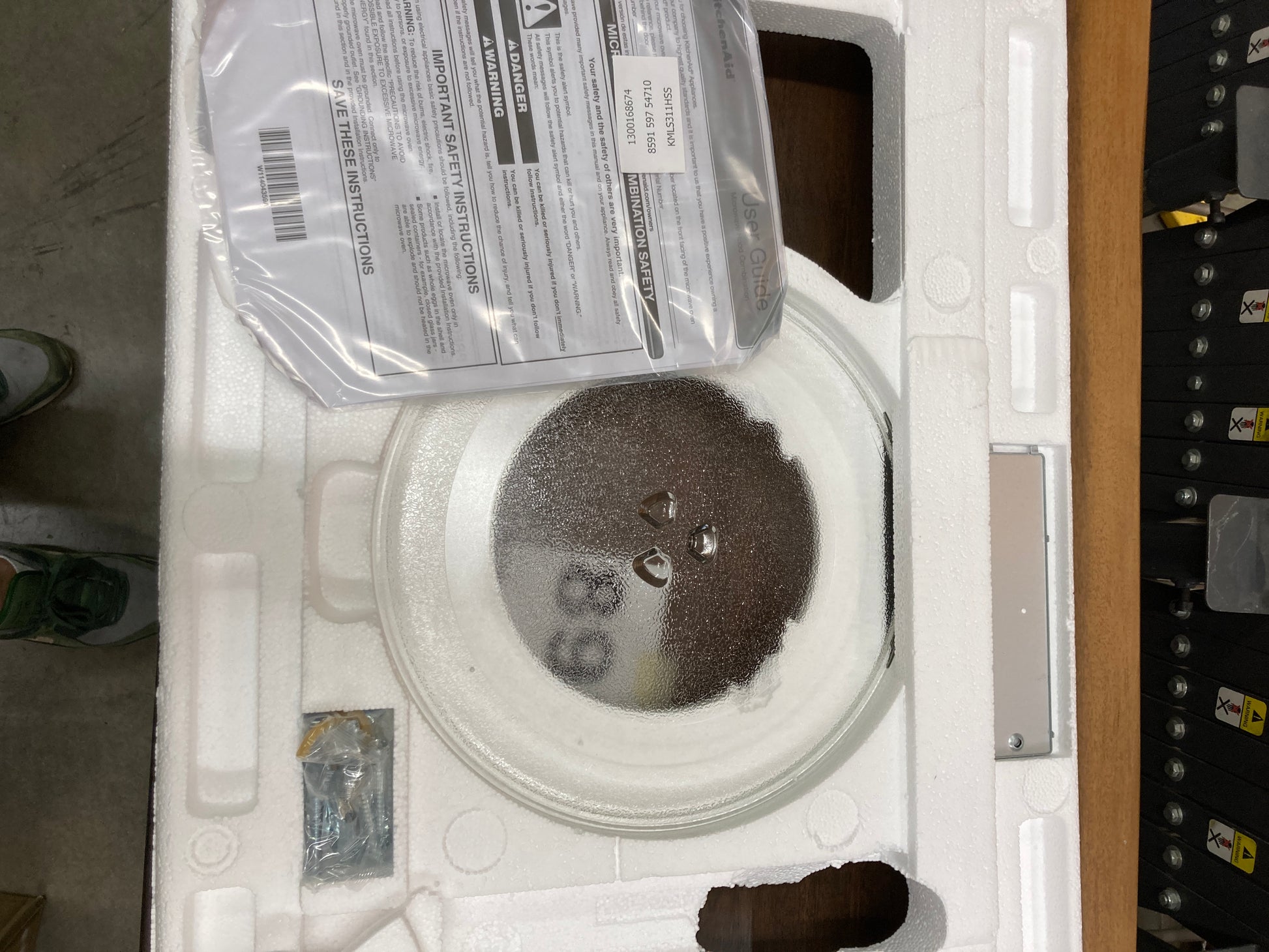 KitchenAid 1.1 cu. ft. Low Profile Over-The-Range Microwave Hood Combination with Whisper Quiet Ventilation System - Retail $699 Default Title