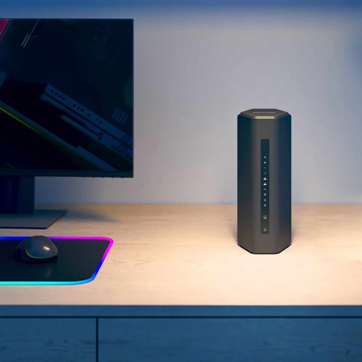 NEW - NETGEAR Nighthawk BE9200 Wi-Fi 7 Tri-Band Router