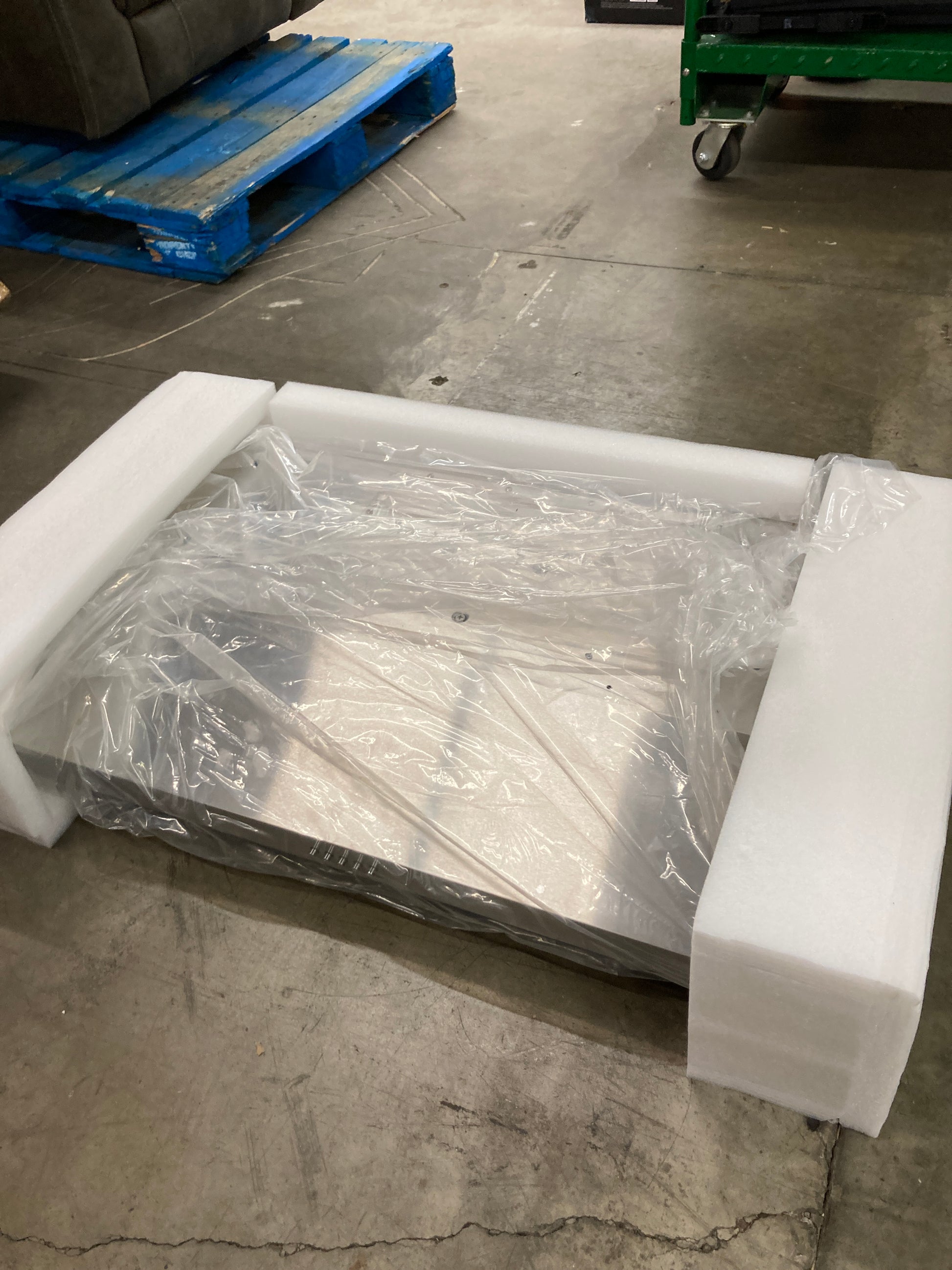 Ancona Slim III 30 in. with LED lights Range Hood - Retail $249 Default Title