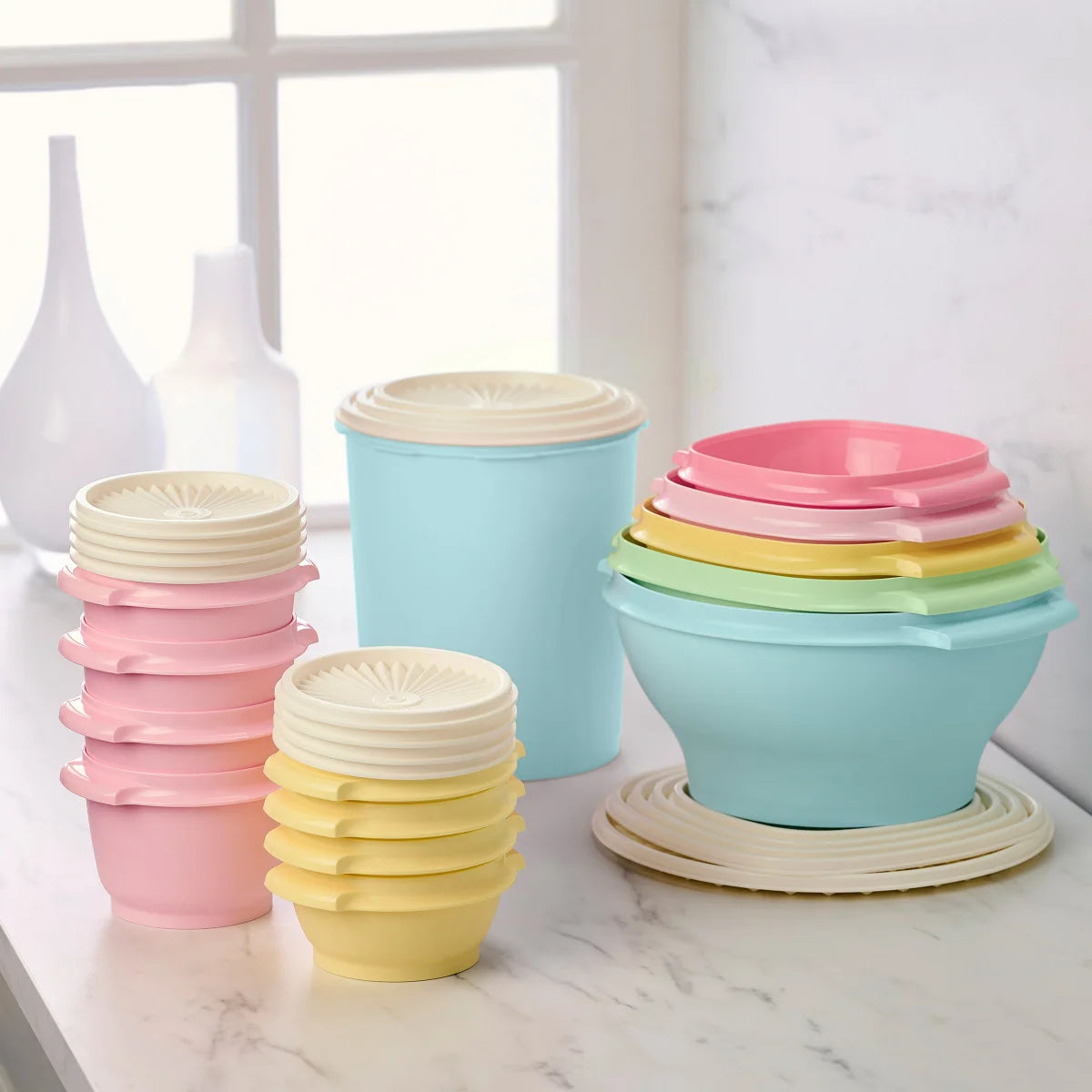 Tupperware Heritage Collection Food Storage Containers, Set of 32 - Retail $80