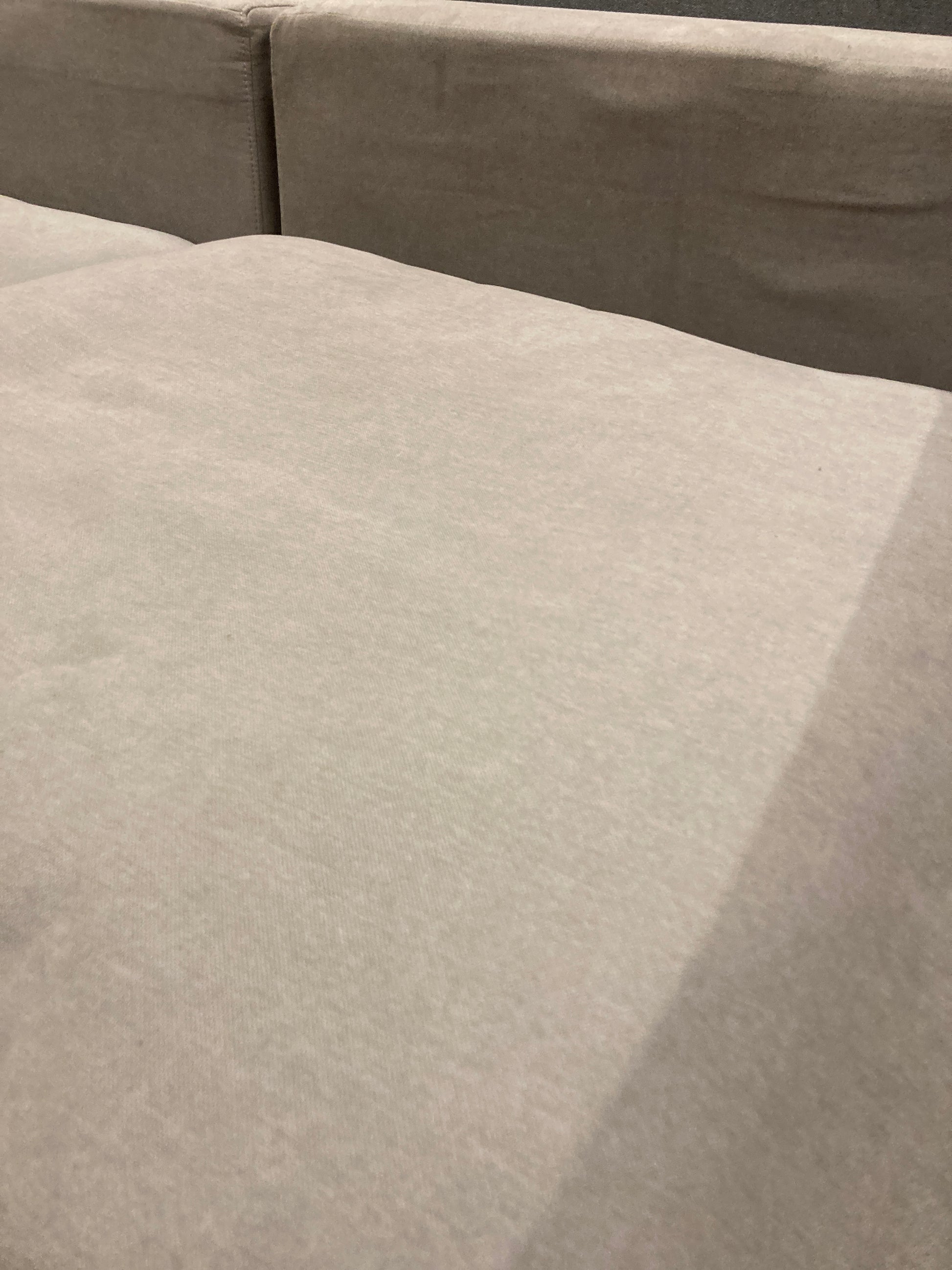 Costco - Thomasville Lowell 6-piece Fabric Modular Sectional - Retail $1999 Default Title