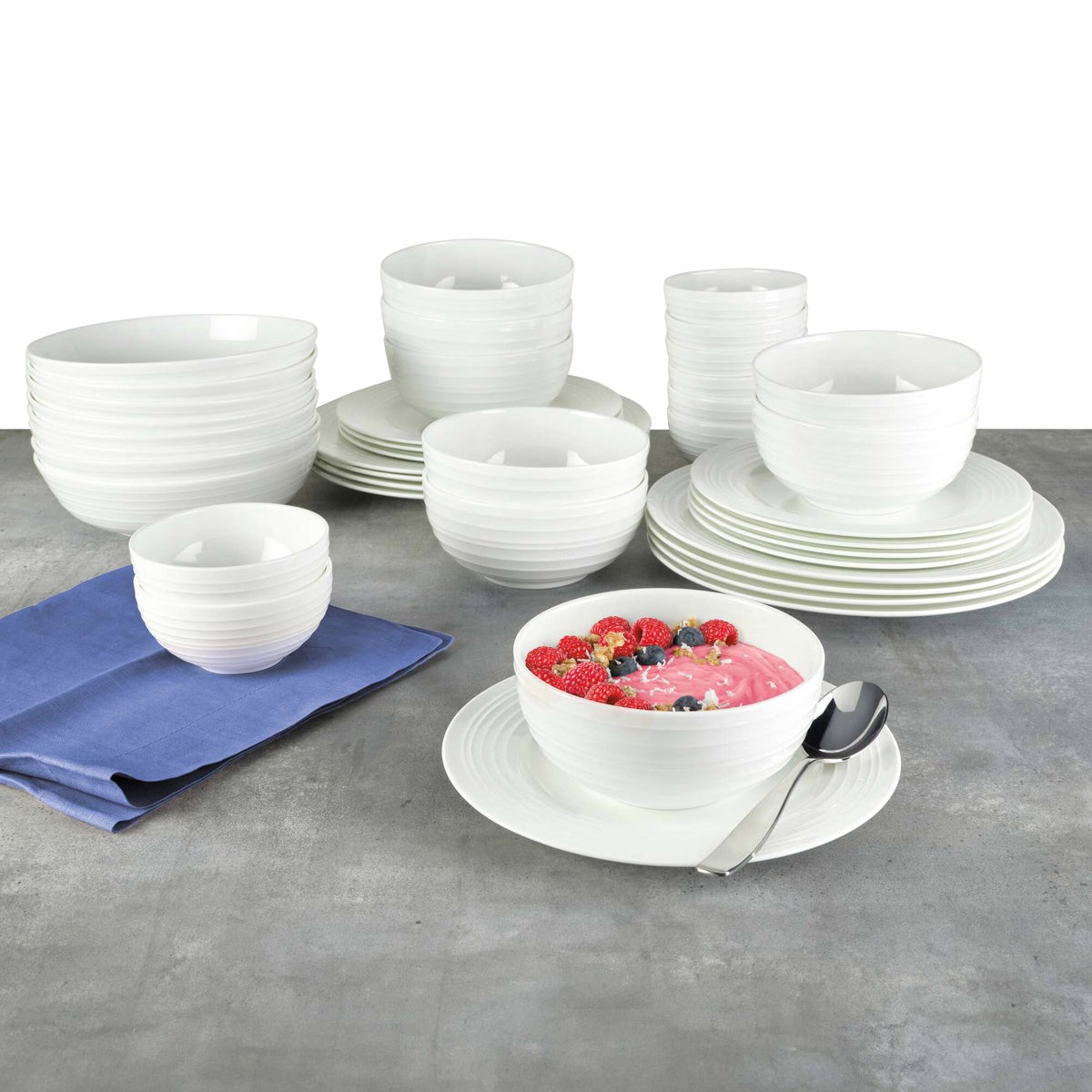 Mikasa Ciara 40-piece Bone China Dinnerware Set