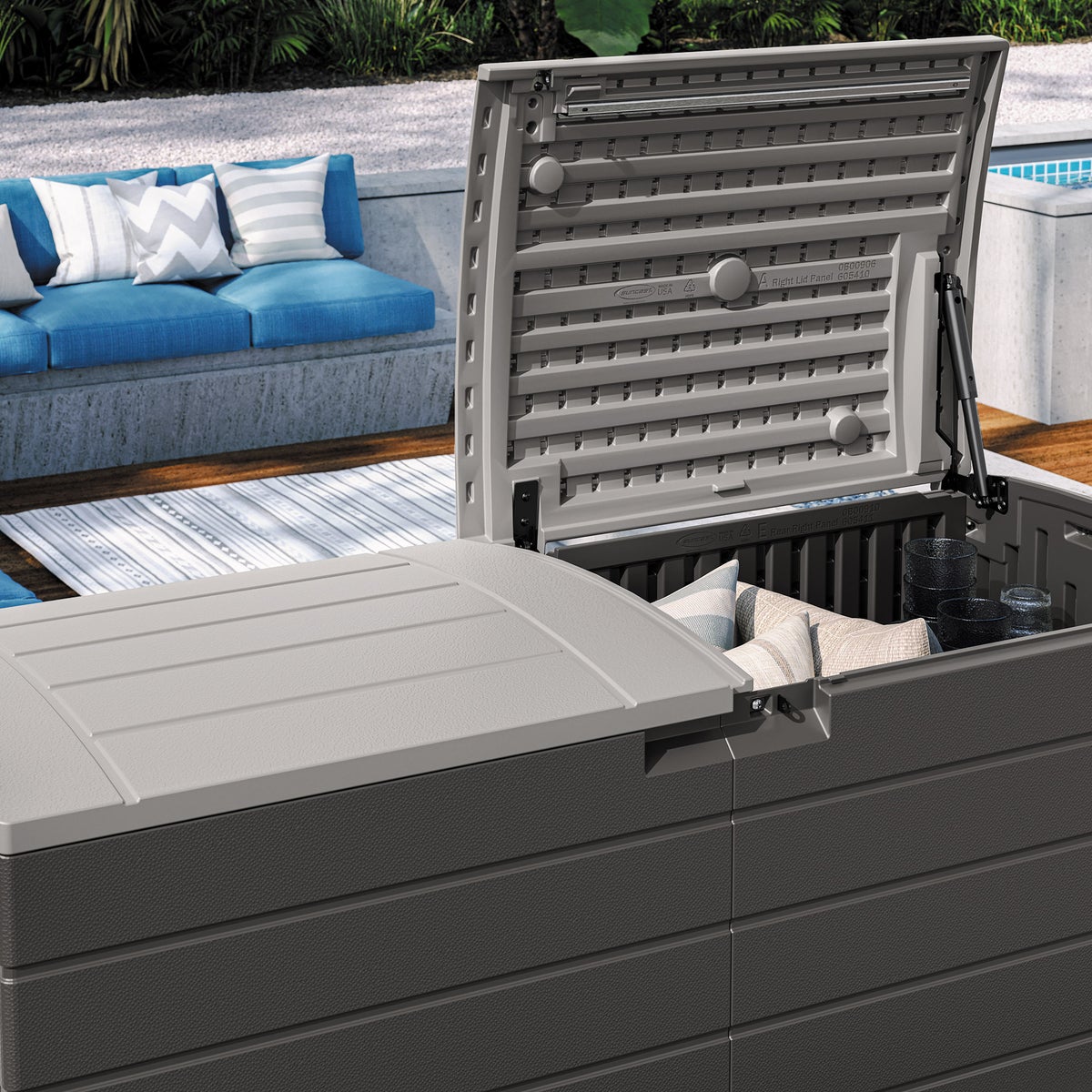 NEW - Suncast 120 Gallon Split Lid Extra Large Deck Box - Retail $160