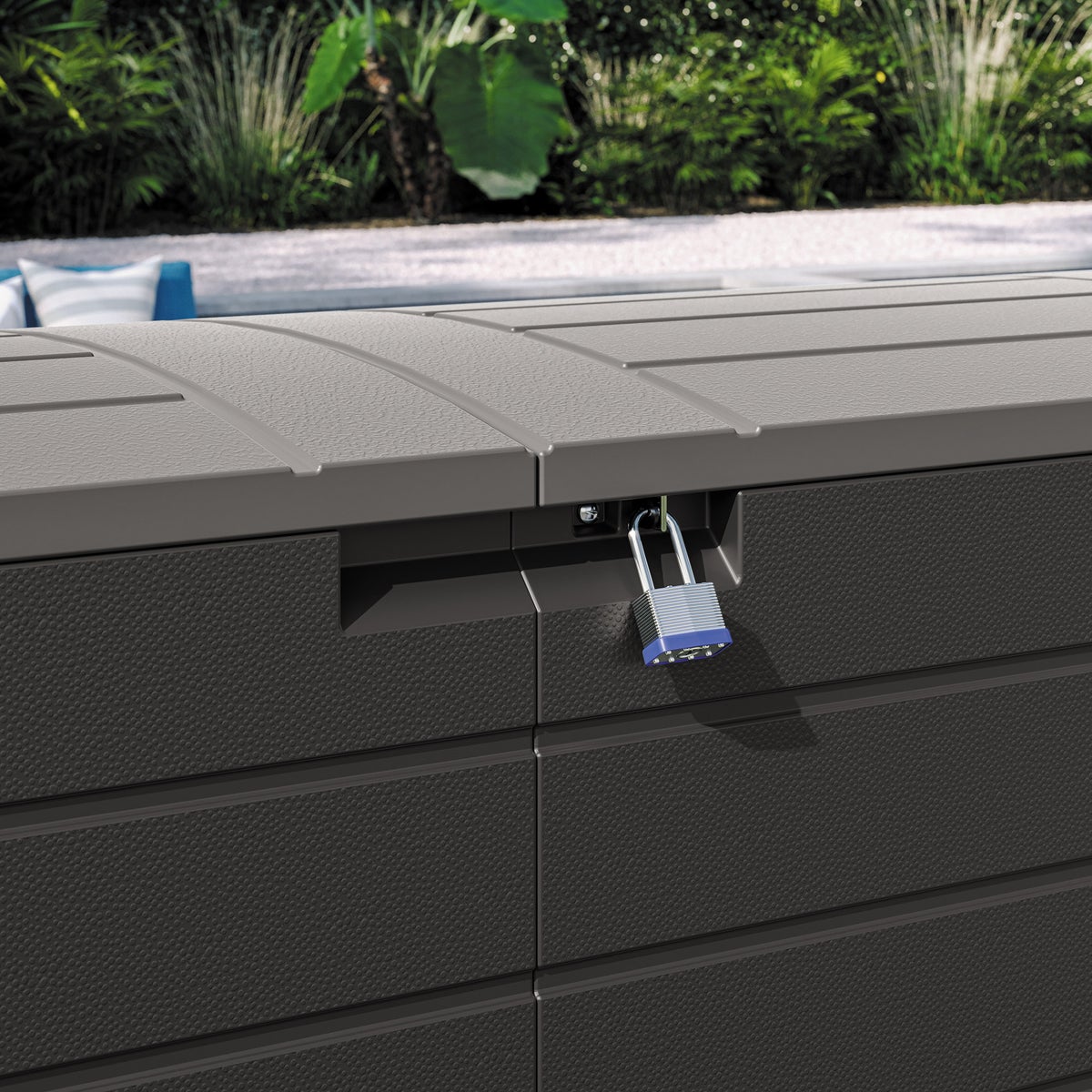 Suncast 120 Gallon Split Lid Extra Large Deck Box