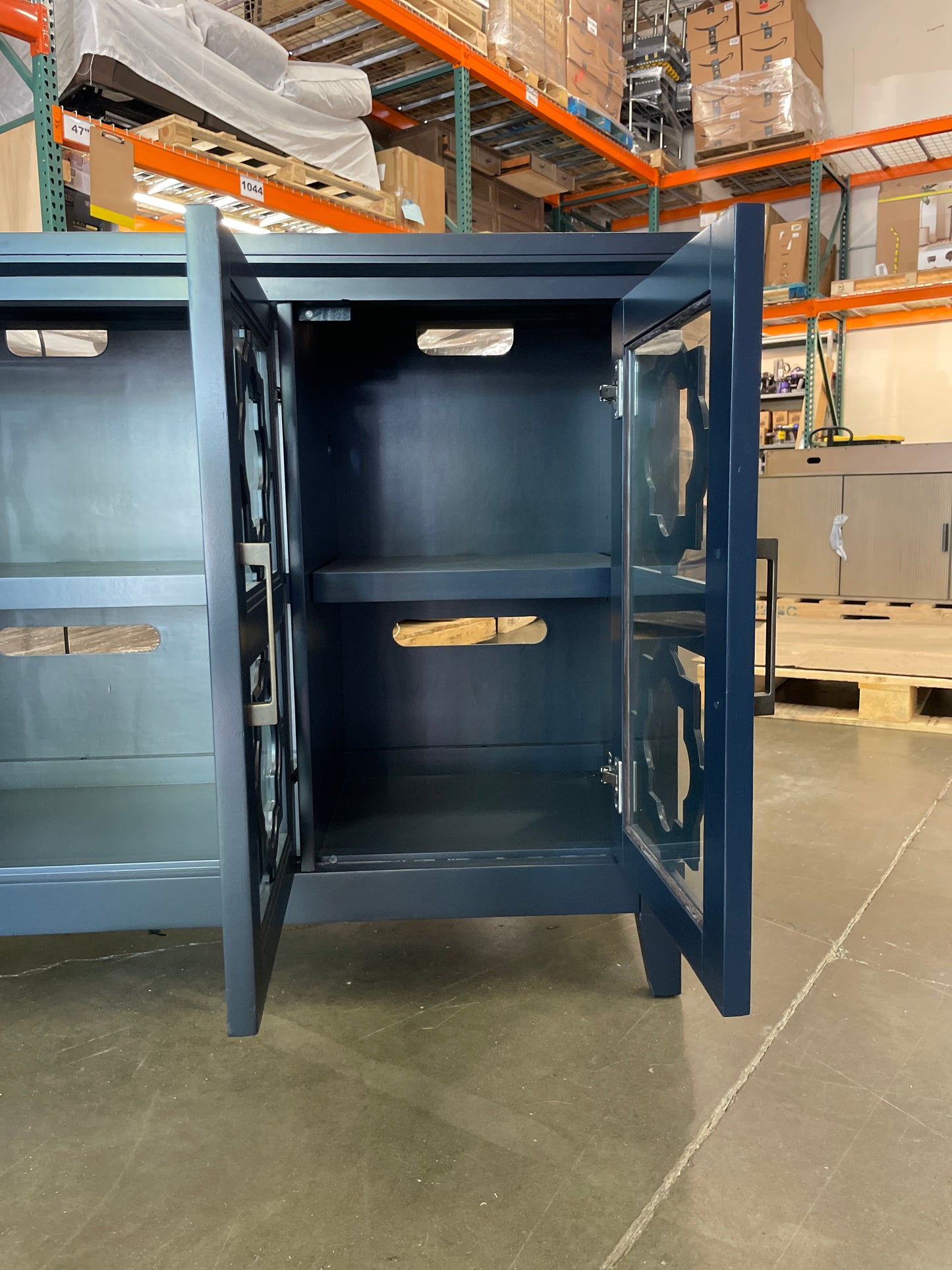 Costco - Westbury 70" Console - Retail $749