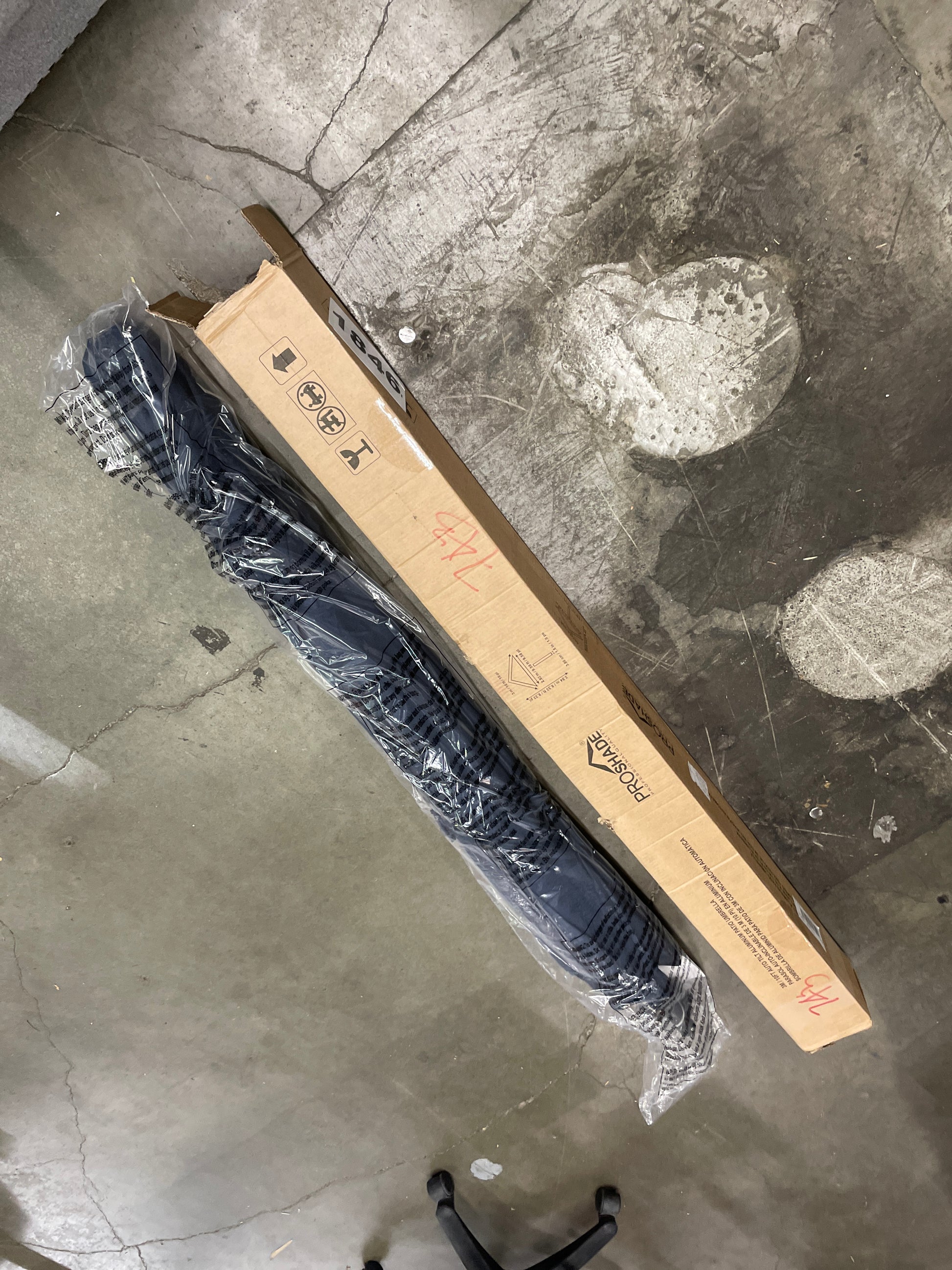 Costco - ProShade 10ft Round Auto Tilt Aluminum Market Umbrella - Retail $154 Default Title