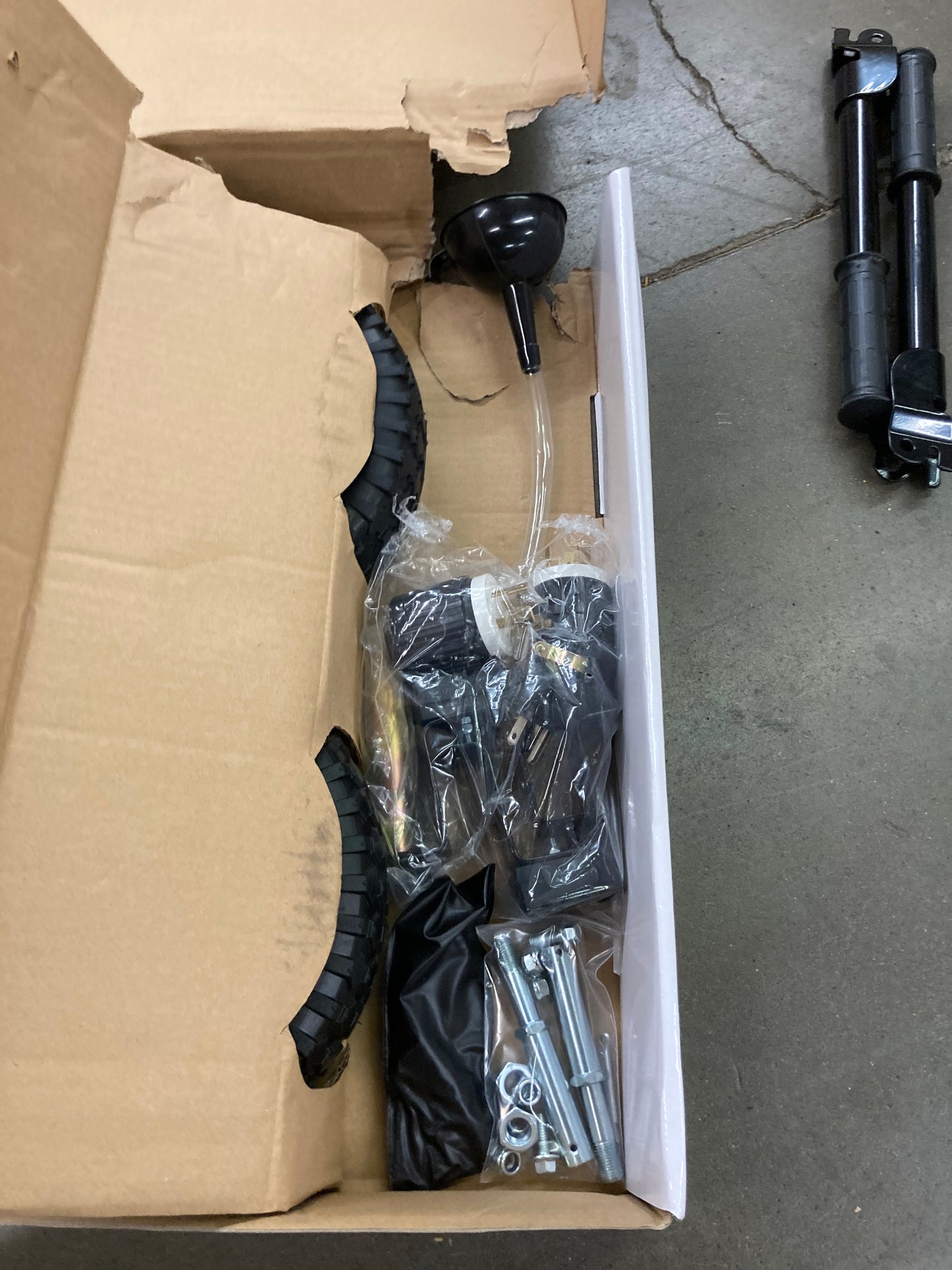 DuroMax XP12000EH Generator-12000 Watt Gas or Propane Powered Home Back Up & RV Ready, 50 State Approved Dual Fuel Electric Start Portable Generator, Black and Blue Default Title