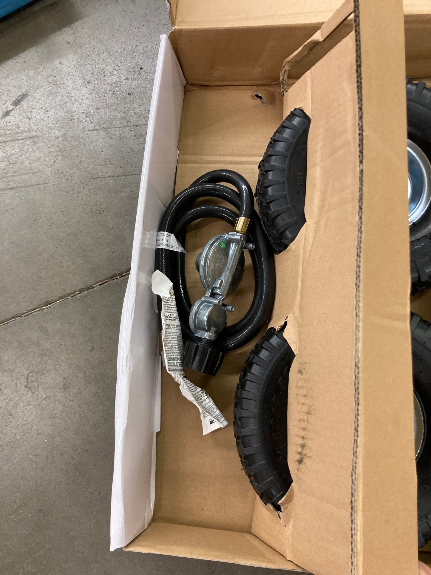 DuroMax XP12000EH Generator-12000 Watt Gas or Propane Powered Home Back Up & RV Ready, 50 State Approved Dual Fuel Electric Start Portable Generator, Black and Blue Default Title