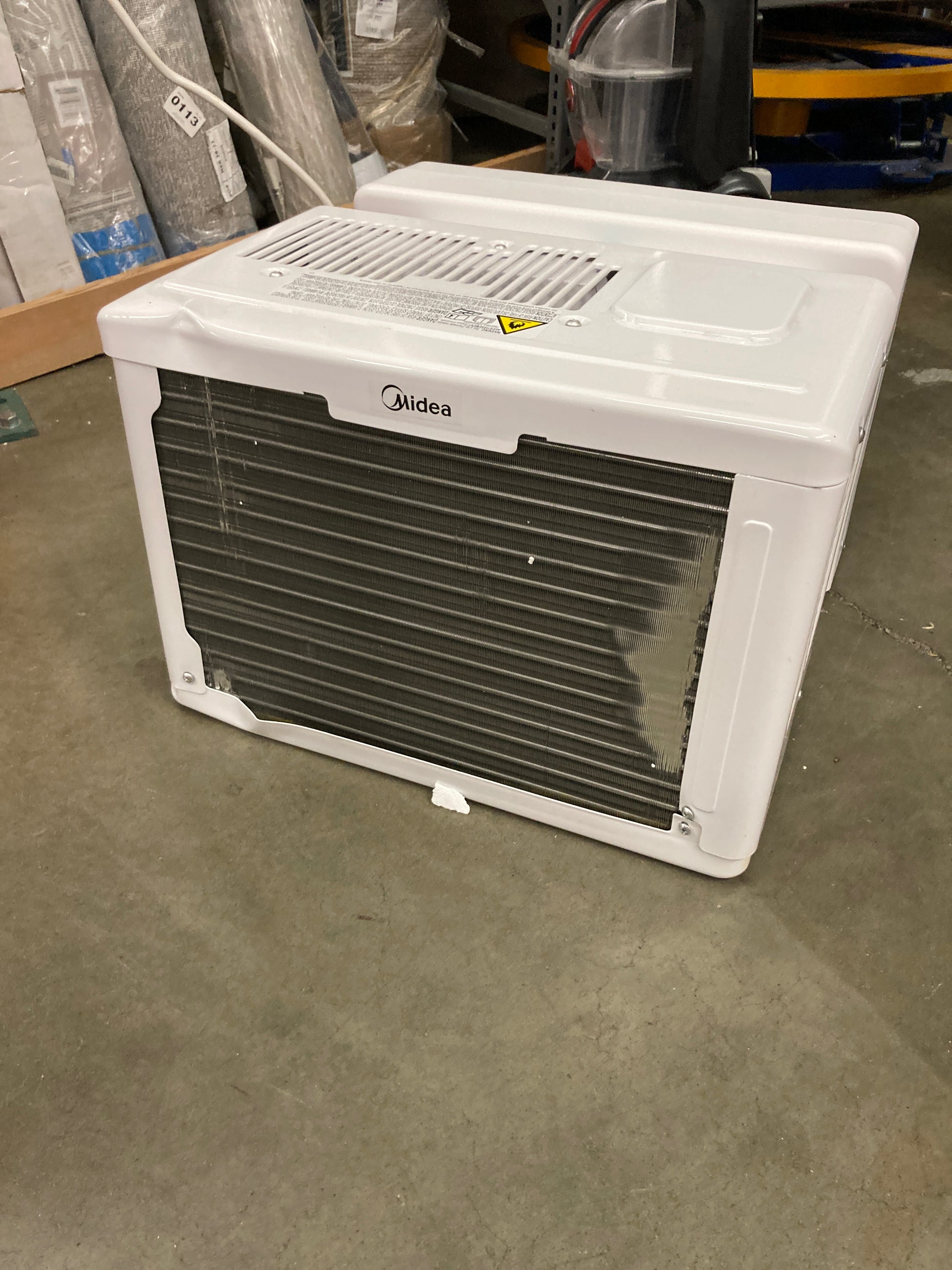 Midea 12,000 BTU U-Shaped Smart Inverter Window Air Conditioner–Cools up to 550 Sq. Ft., Ultra Quiet with Open Window Flexibility, Works with Alexa/Google Assistant, 35% Energy Savings, Remote Control - Retail $499 Default Title